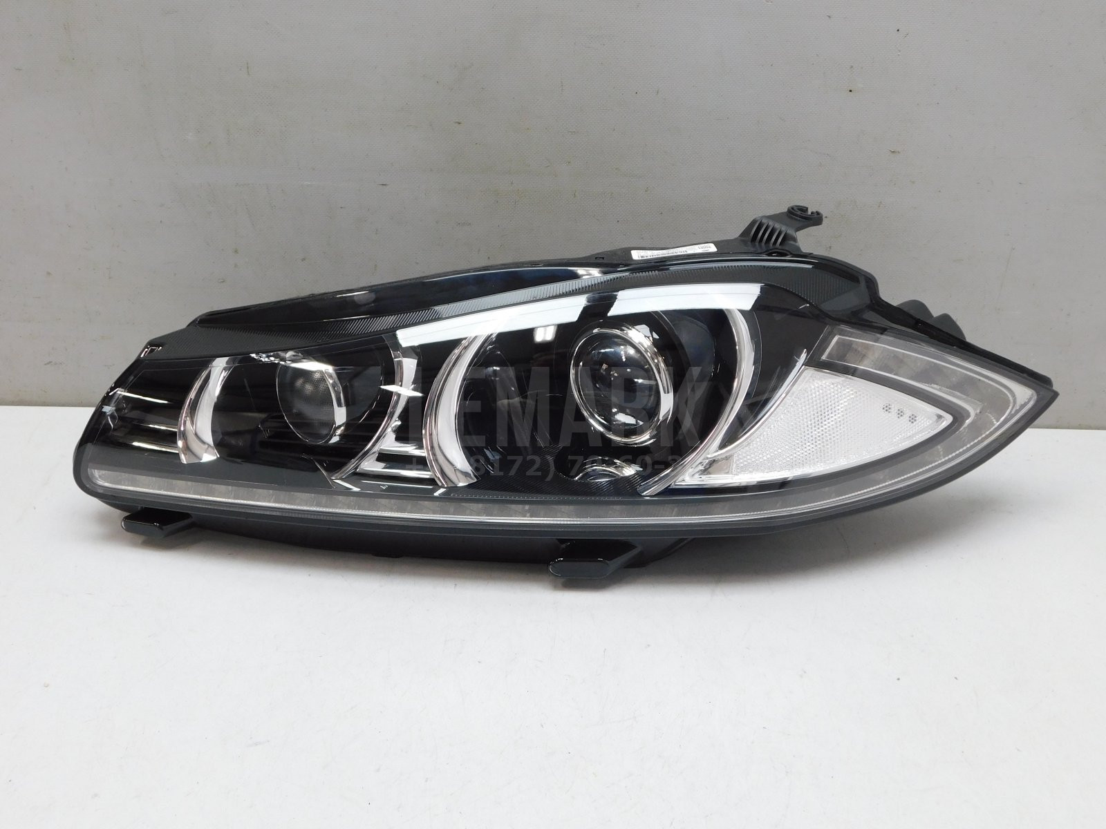 Фара левая Jaguar XF 2007-2015 CX2313W030EG