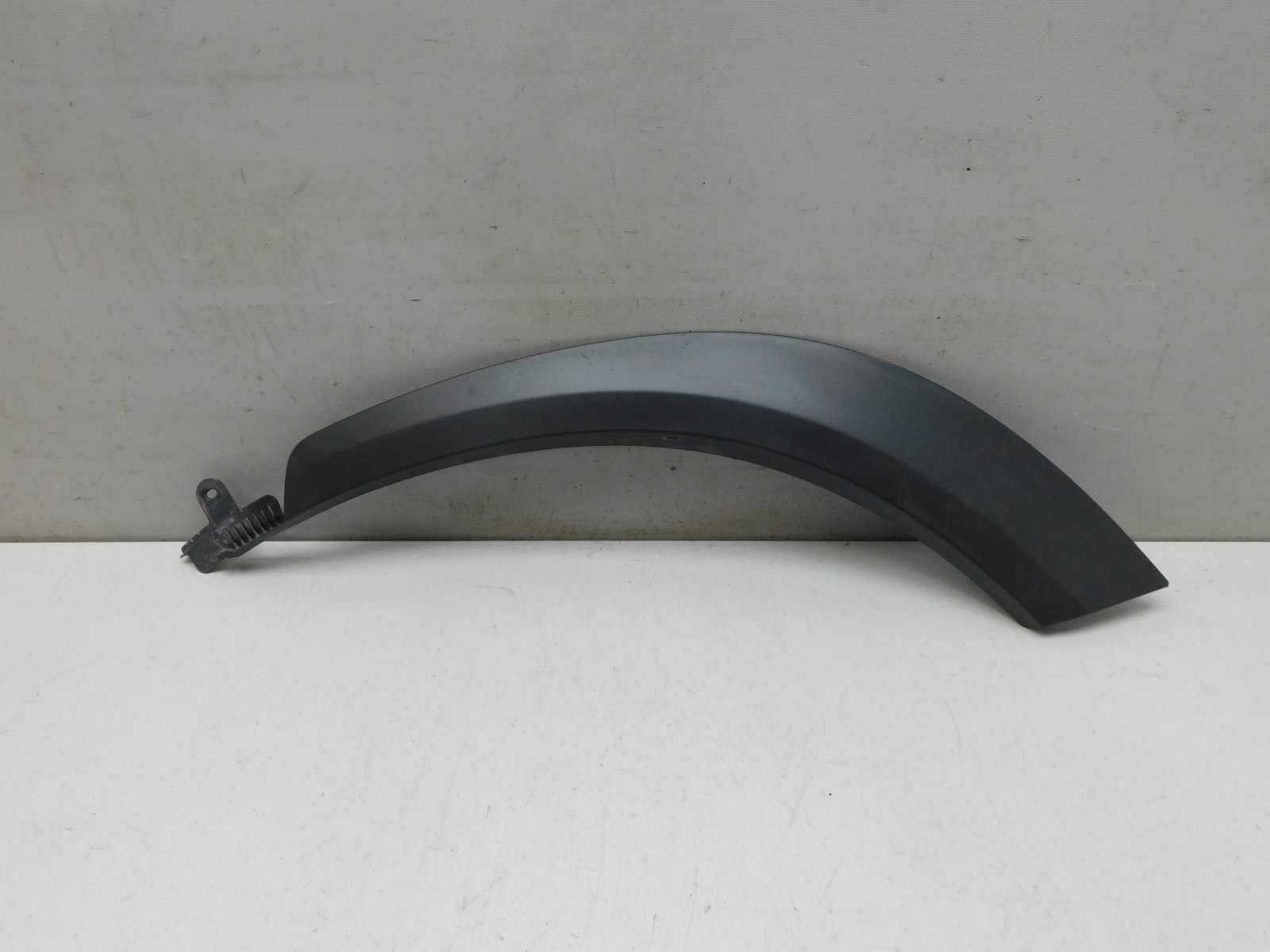 Накладка двери задней левой Lexus NX 200 2014>