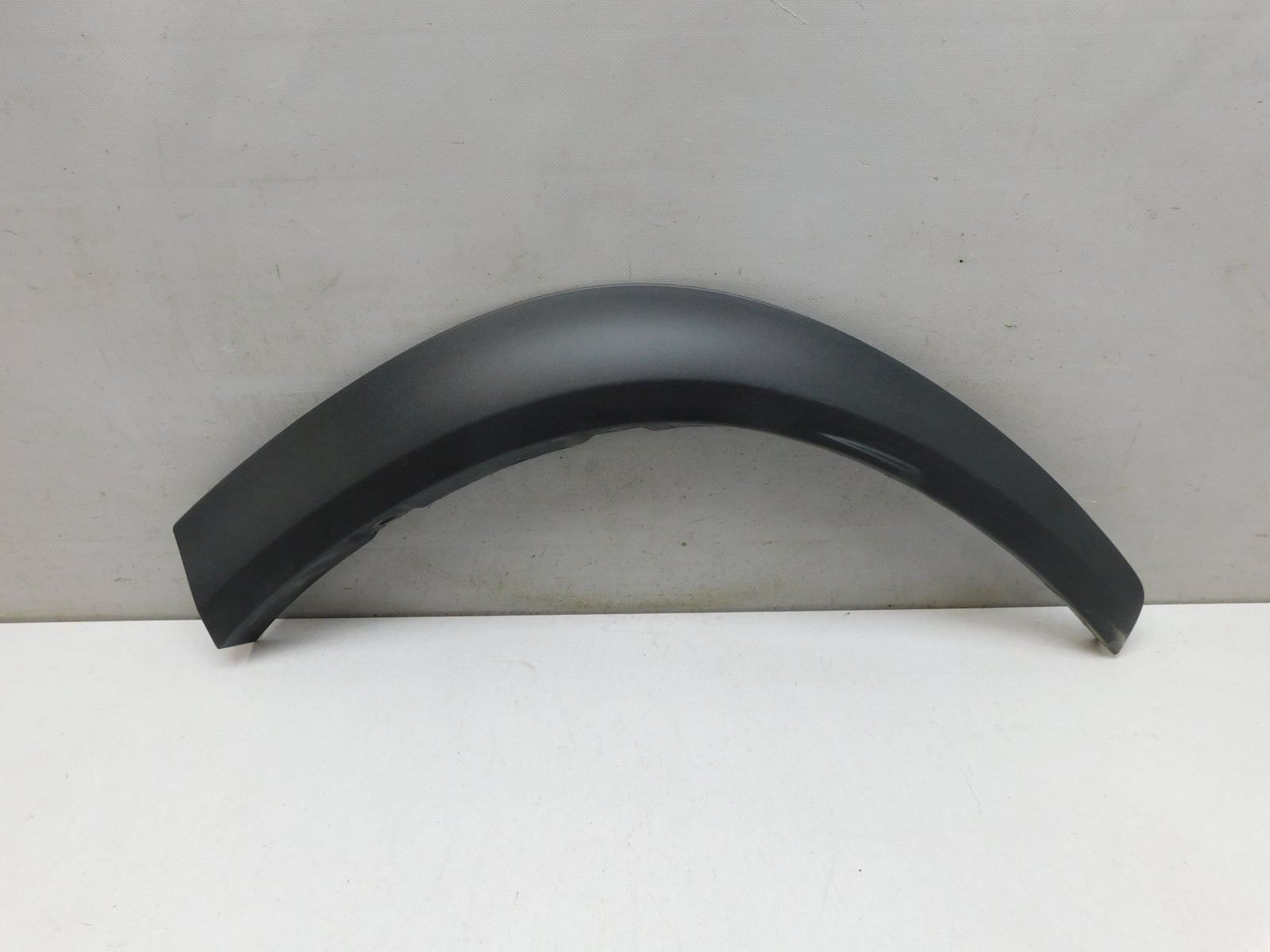 Накладка крыла заднего  левого Lexus NX 200 2014>