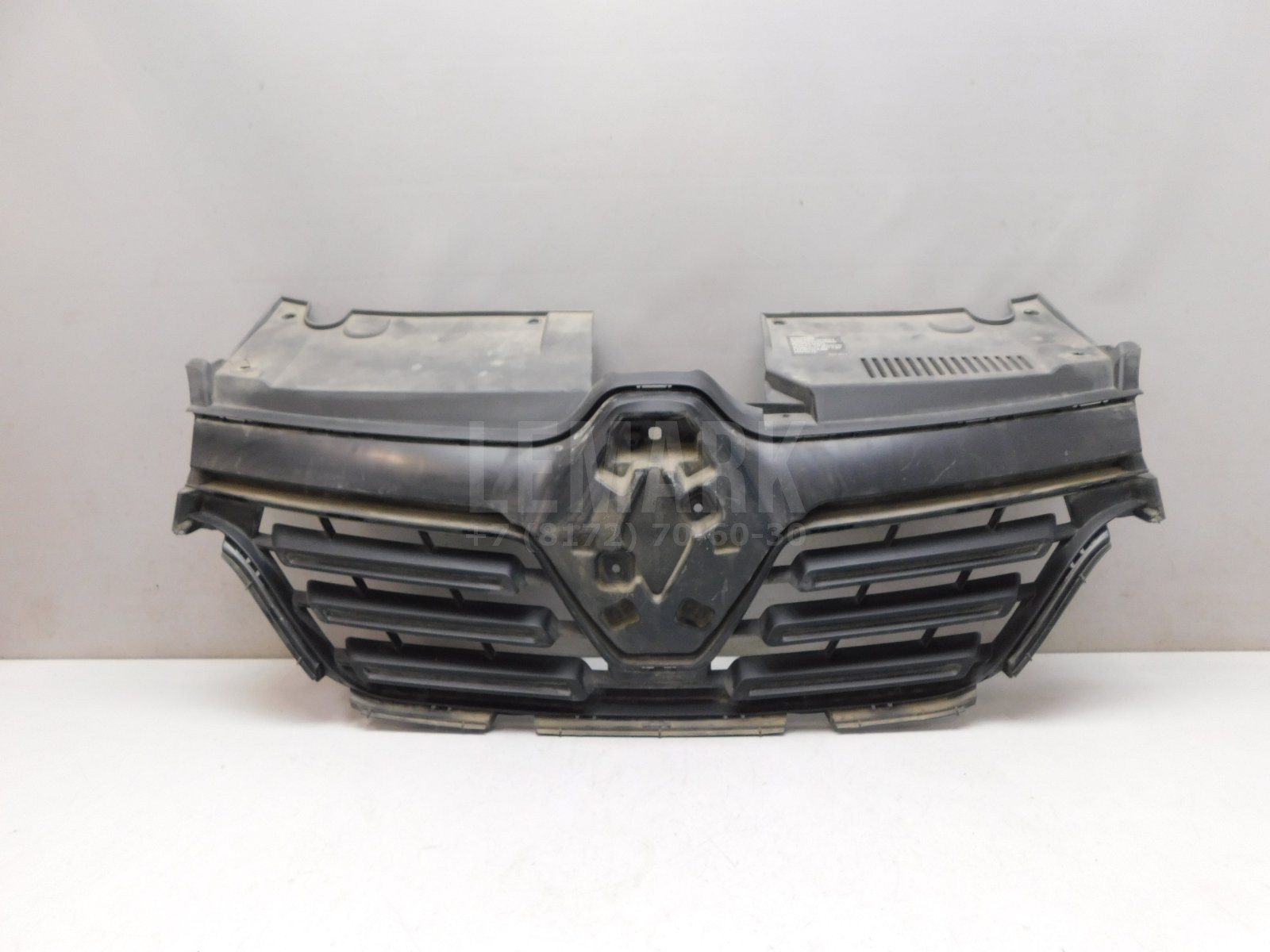Решетка радиатора Renault Logan II 2014> 623105887R