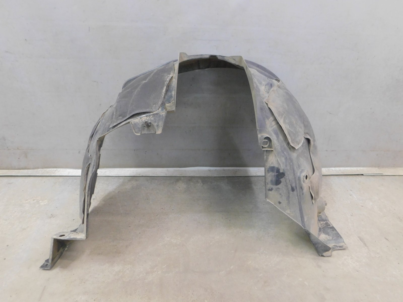 Локер передний правый Renault Duster 2011>