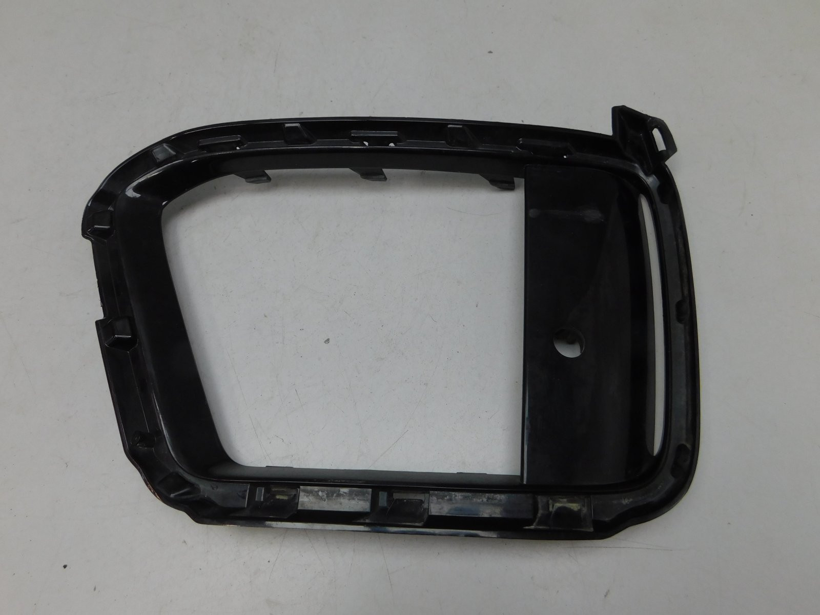 Накладка переднего бампера Land Rover Range Rover Sport 2013>