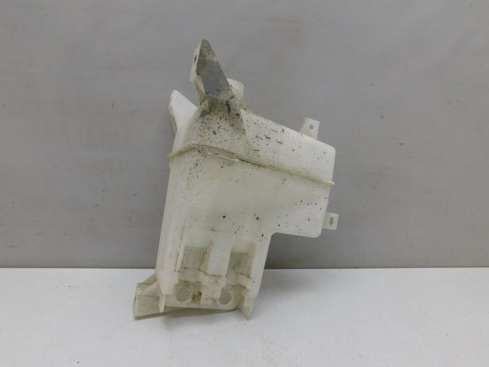 Бачок омывателя лобового стекла Hyundai Solaris 2017>