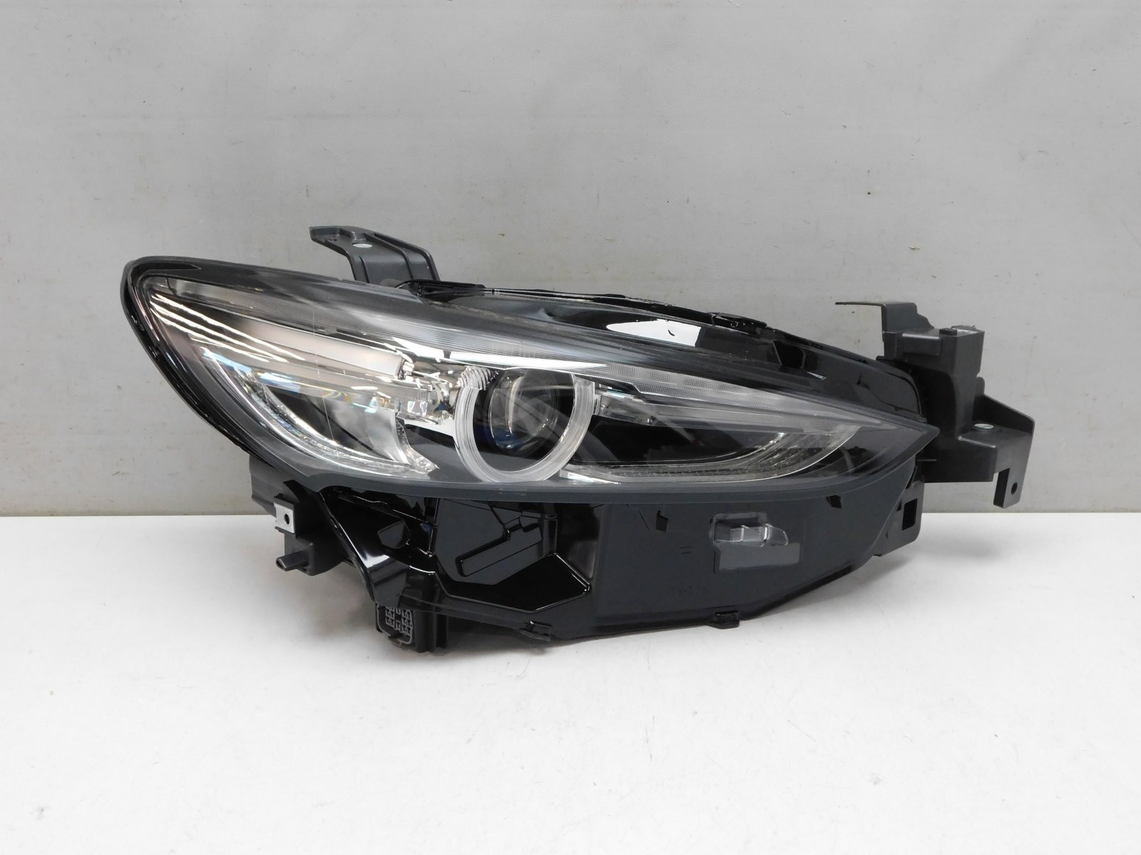 Фара правая Mazda 6 (GJ/GL) 2013>