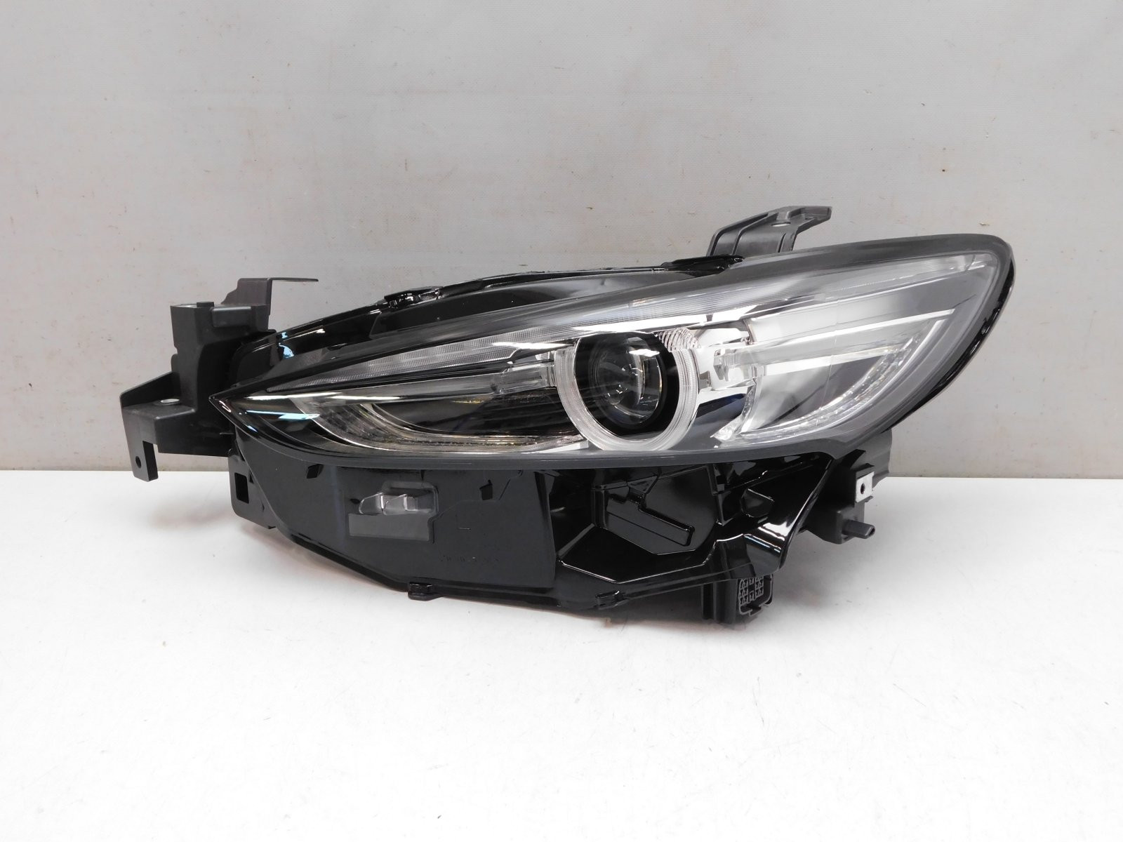 Фара левая Mazda 6 (GJ/GL) 2013>