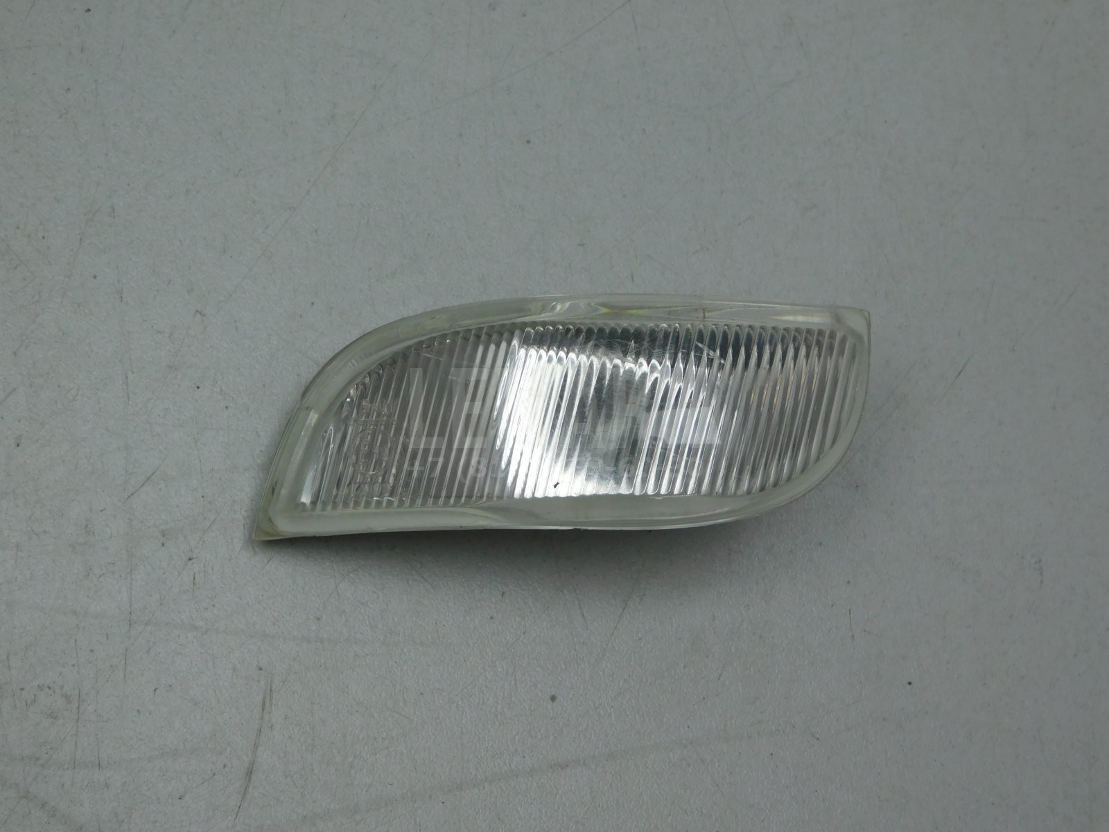 Повторитель указателя поворота Renault Logan II 2014> 261653175R