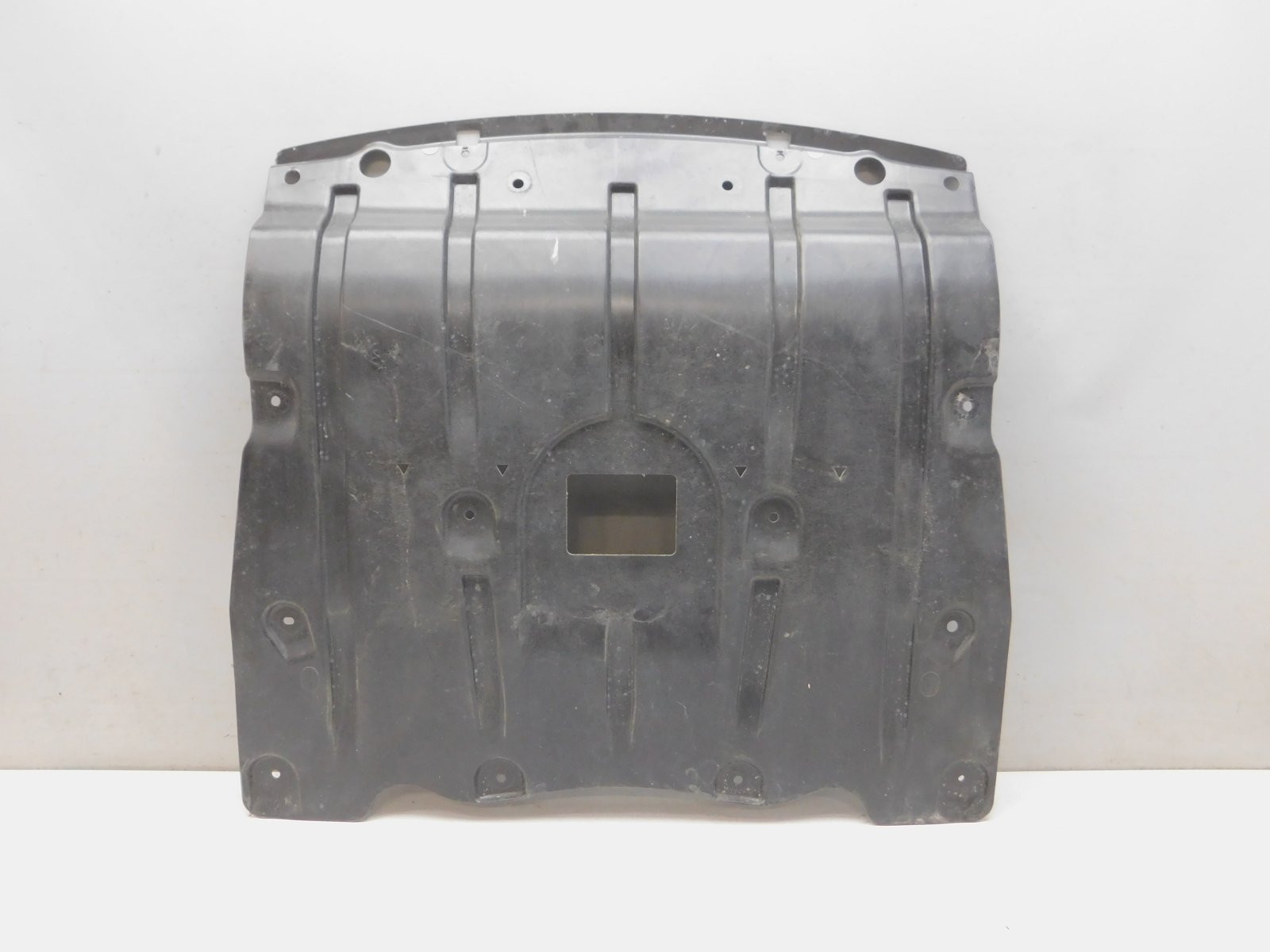 Пыльник BMW X5 G05 2018>