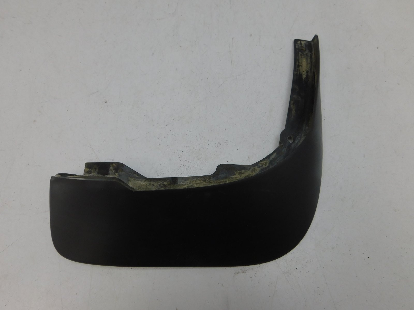 Брызговик задний правый Nissan Terrano (D10) 2014>