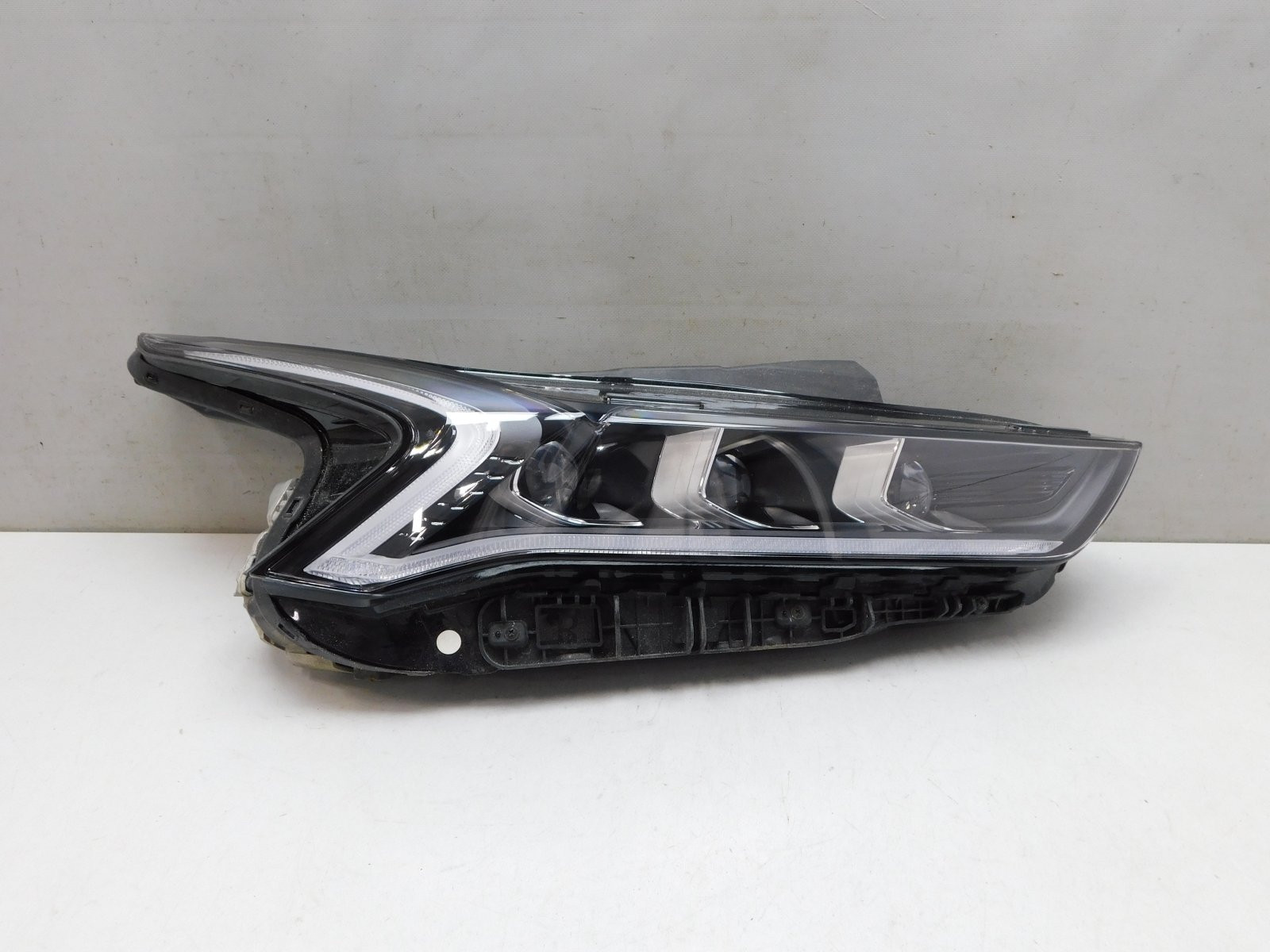 Фара правая Kia K5 2020>