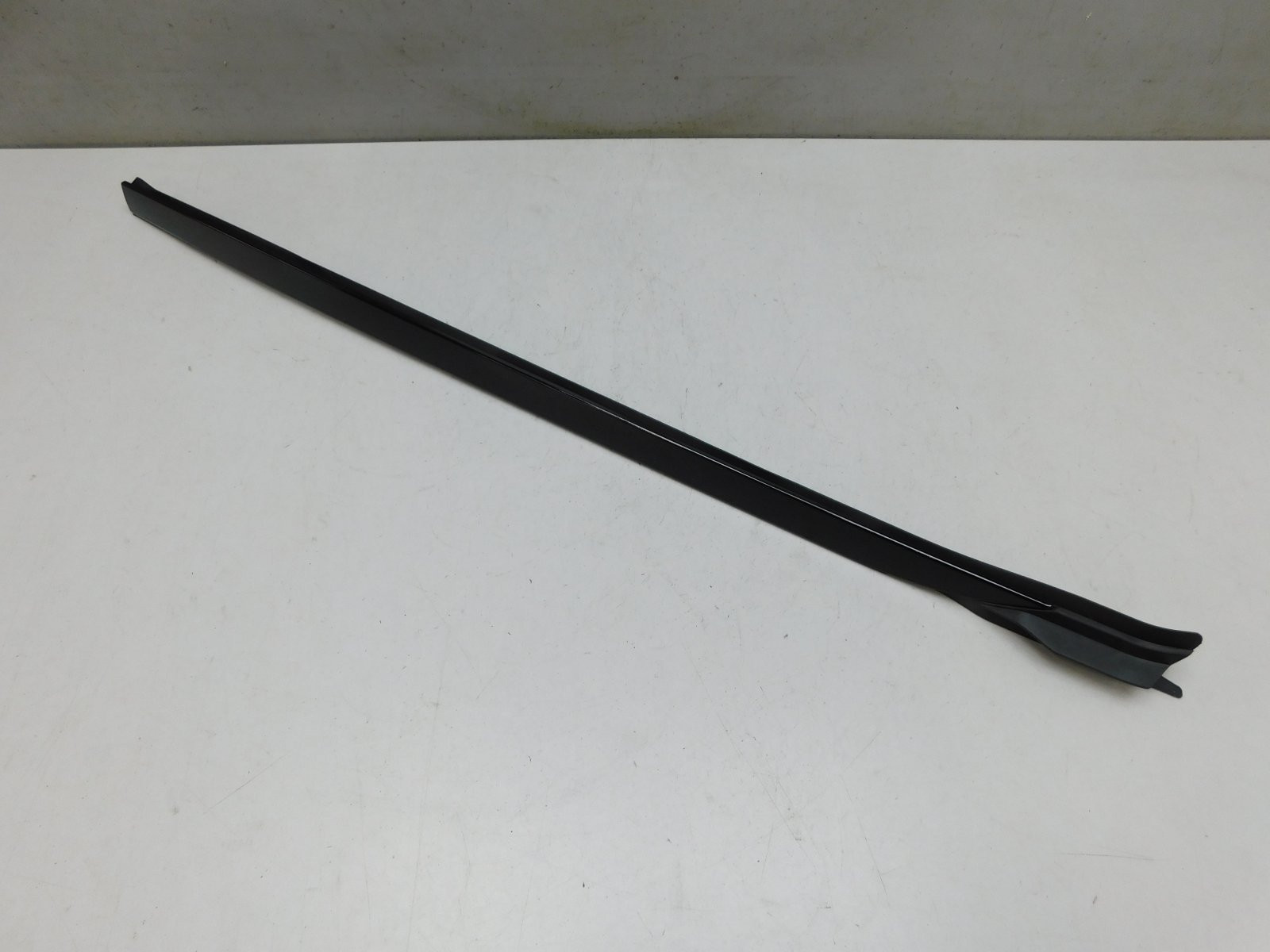 Молдинг лобового стекла BMW X5 G05 2018>