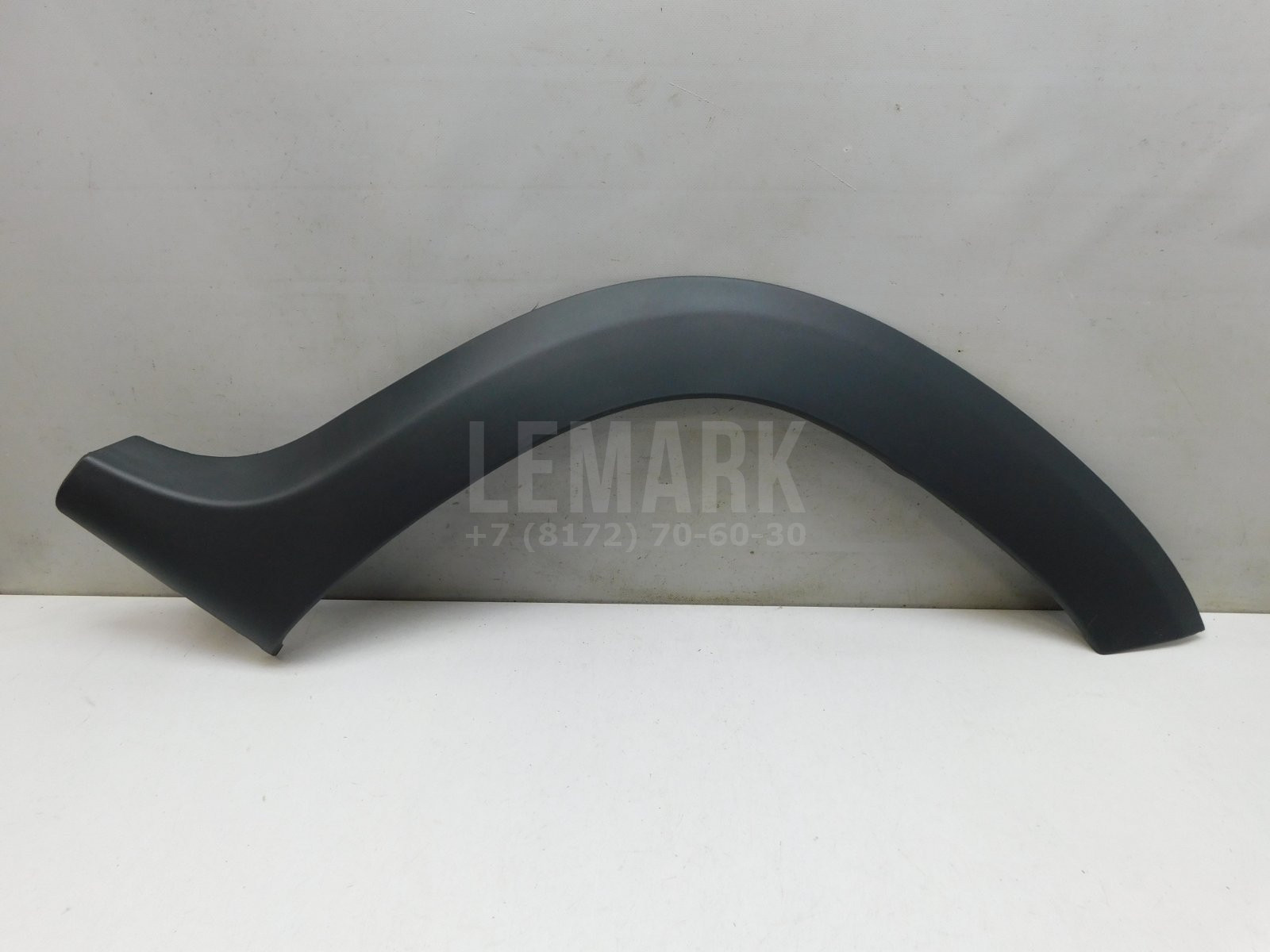 Накладка крыла заднего  левого Renault Duster 2011> 788A33613R