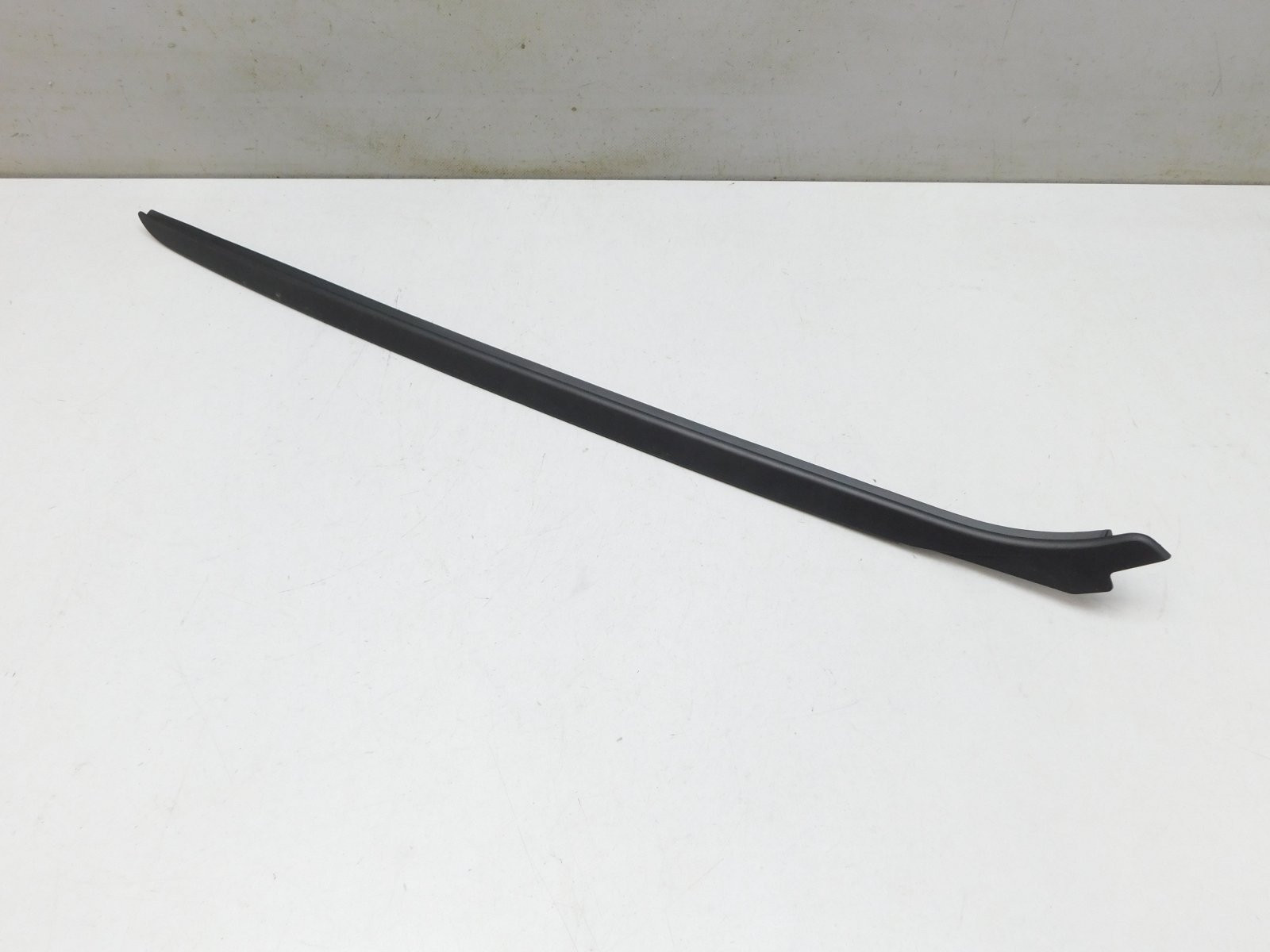 Молдинг лобового стекла BMW 3-серия F30 2011>