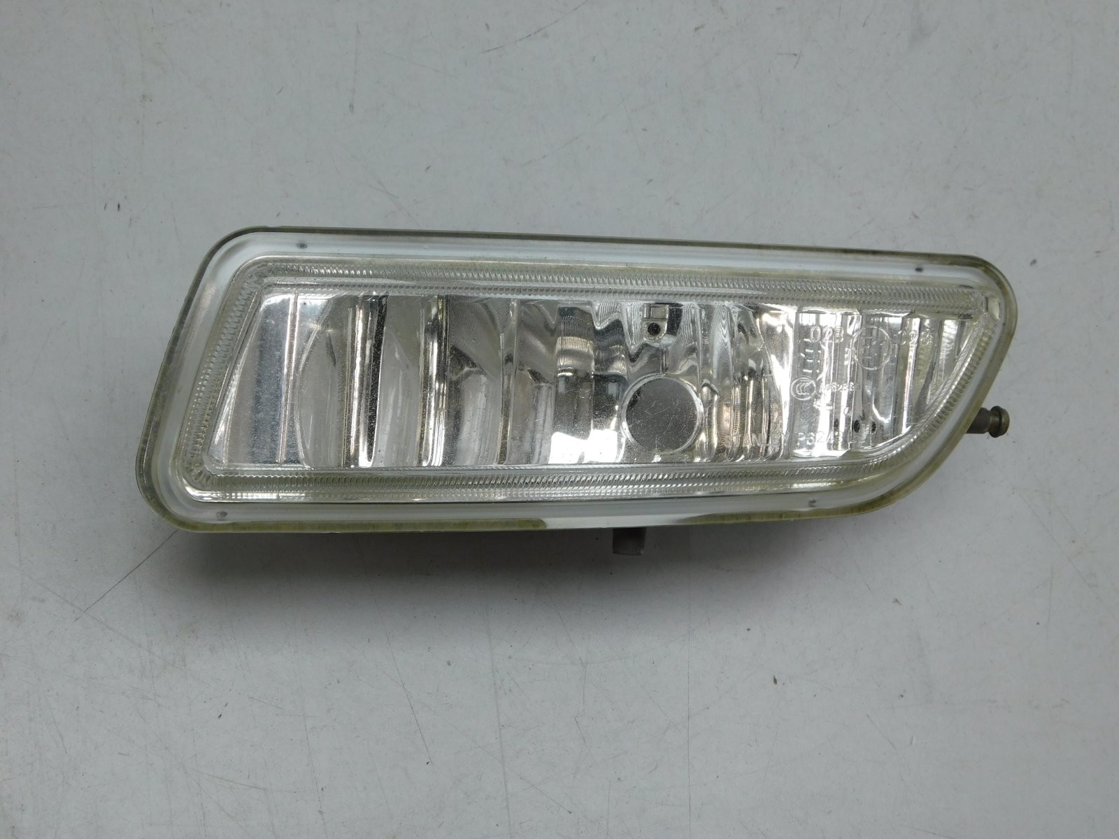 Фара противотуманная левая Mazda 3 (BK) 2003-2009