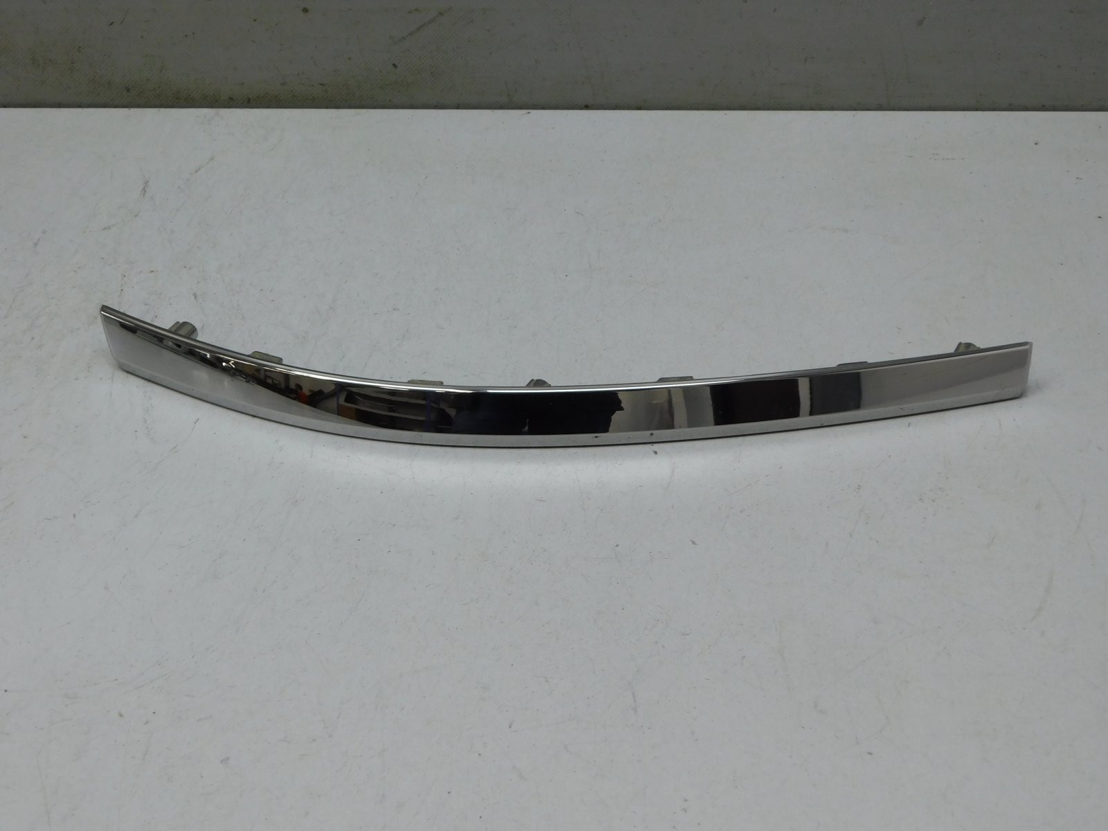 Молдинг заднего бампера Renault Arkana 2019>