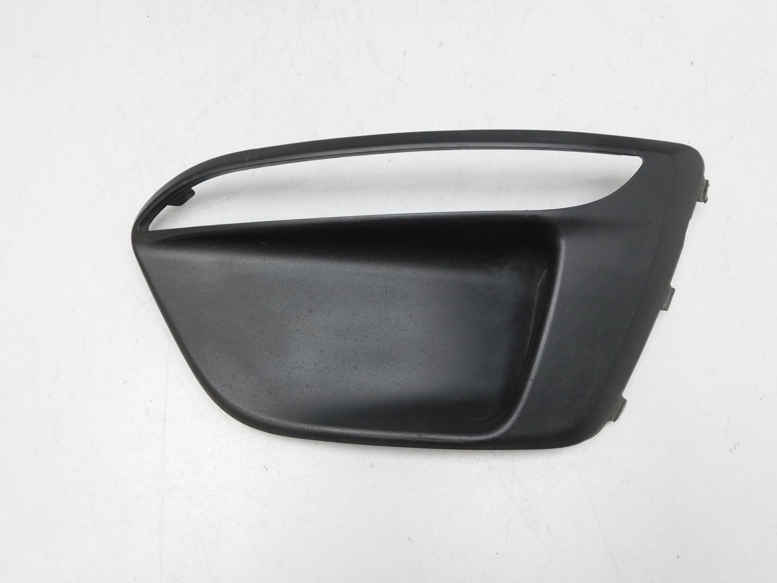 Решетка в бампер левая Kia Rio 2017>