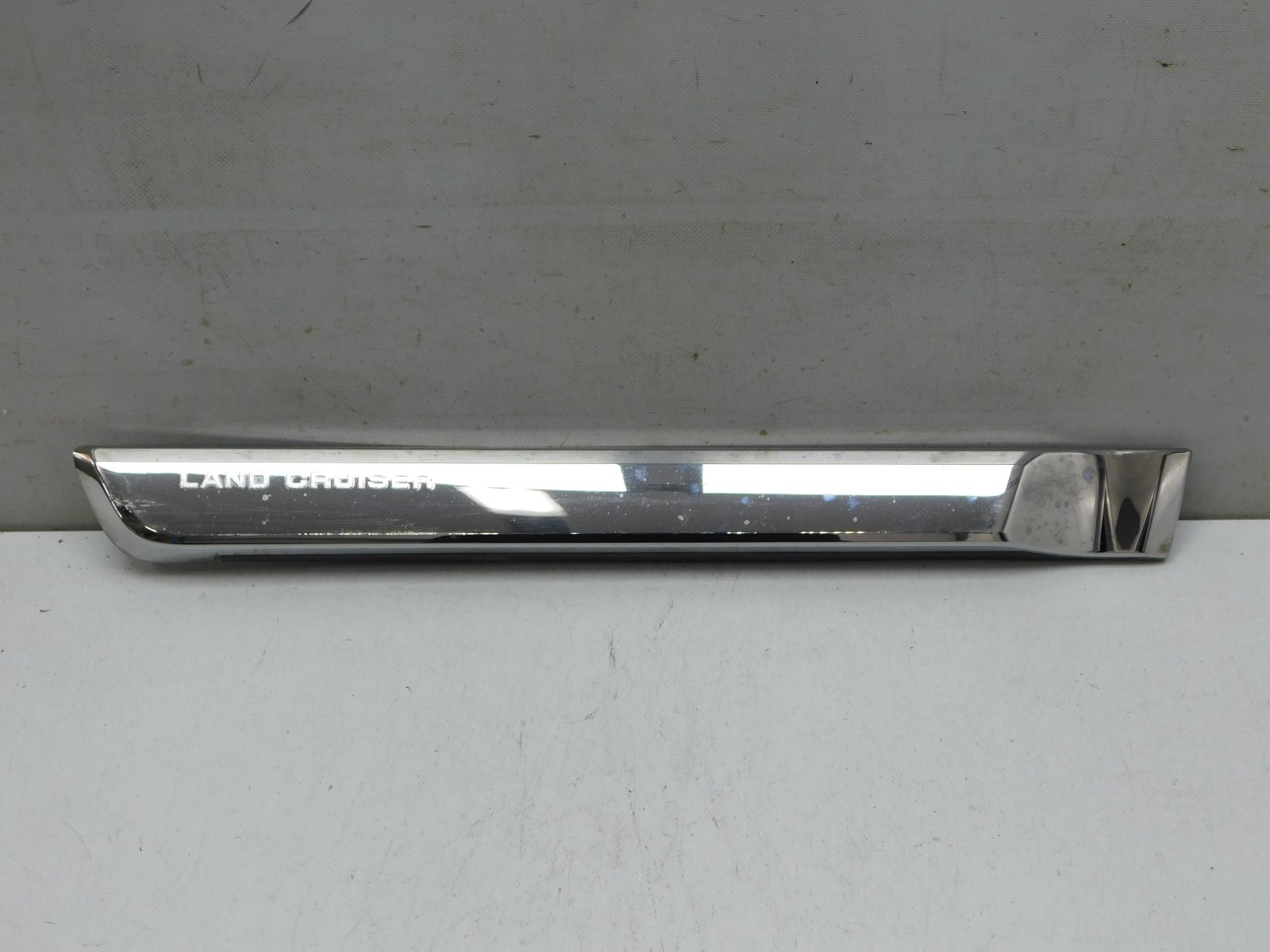 Молдинг двери задней правой Toyota Land Cruiser (200) 2008>