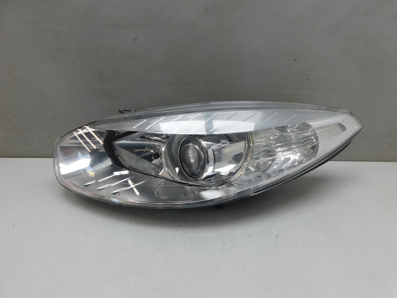 Фара левая Renault Fluence 2010>