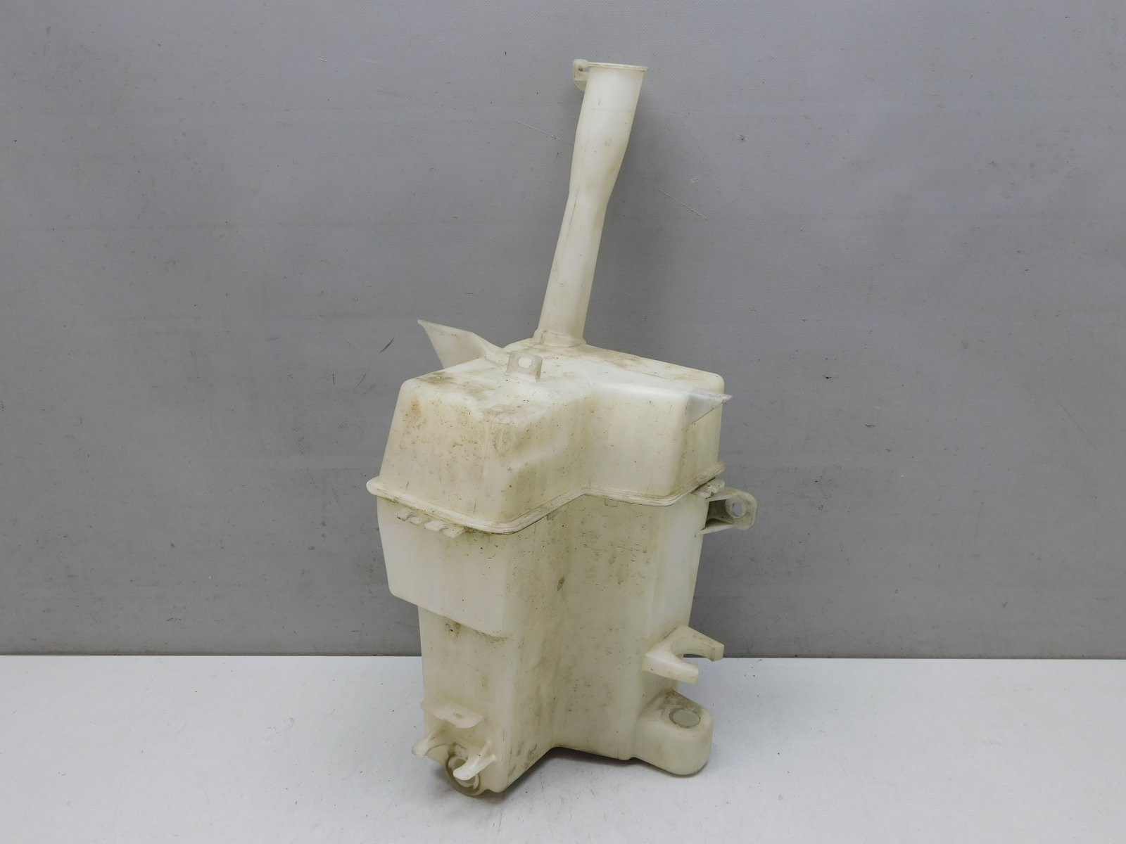 Бачок омывателя лобового стекла Hyundai i40 2011>