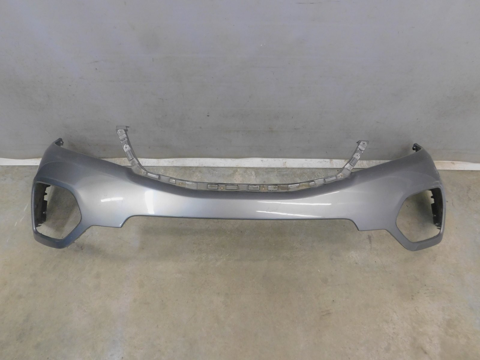 Бампер передний Kia Sorento 2009>