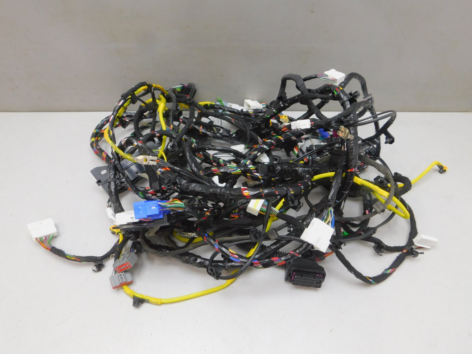 Проводка (коса) Geely Tugella 2020>