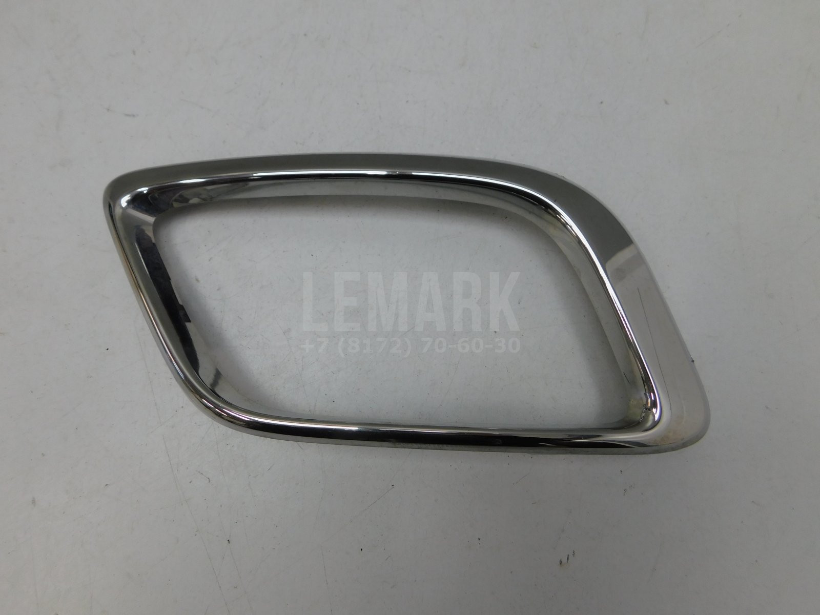 Рамка для противотуманных фар Renault Logan II 2014> 261A35139R