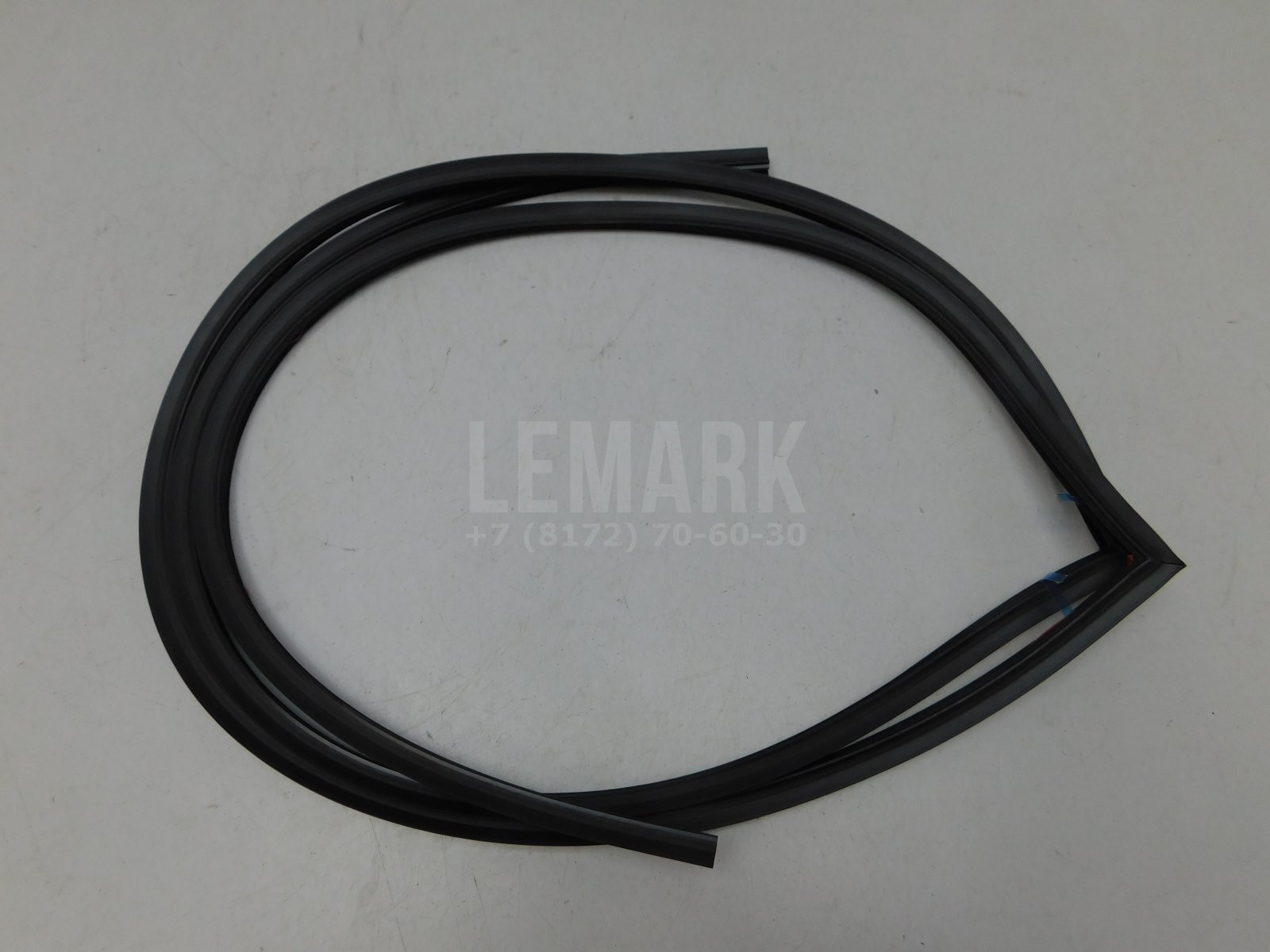 Молдинг лобового стекла Mazda 6 (GH) 2007-2013 Mazda GS1D50601A