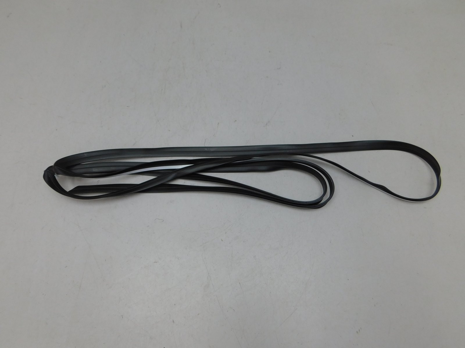 Молдинг заднего стекла Mazda 6 (GJ/GL) 2013>