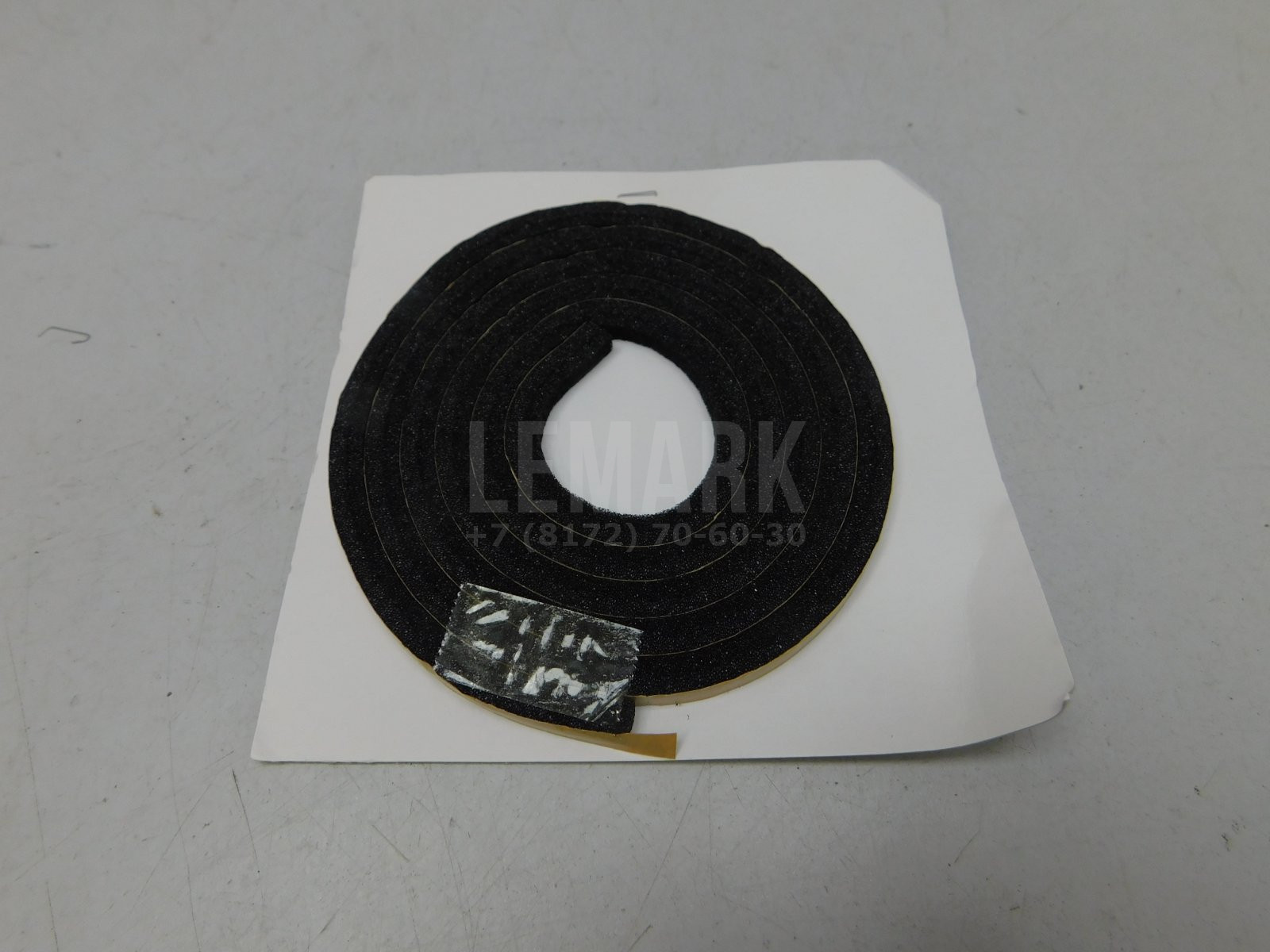 Молдинг лобового стекла Mazda 323 (BJ) 1998-2002 Mazda BVED50899