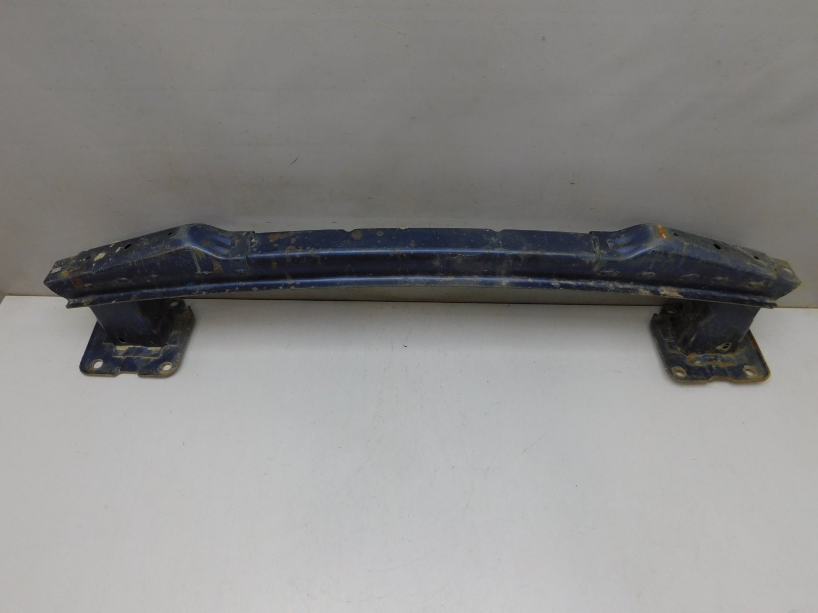 Усилитель заднего бампера Mazda 3 (BK) 2003-2009