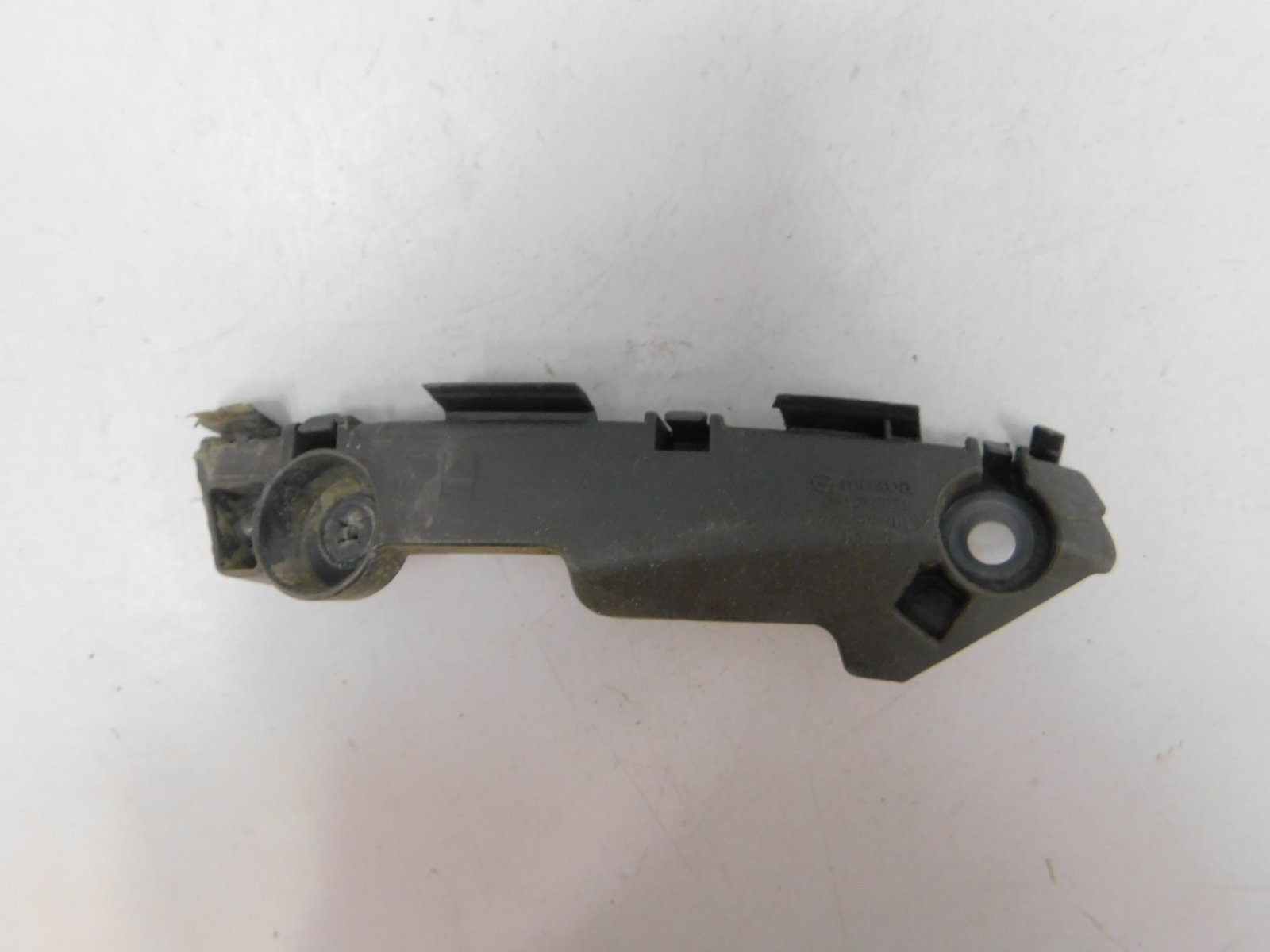 Направляющая переднего бампера Mazda 6 (GH) 2007-2013