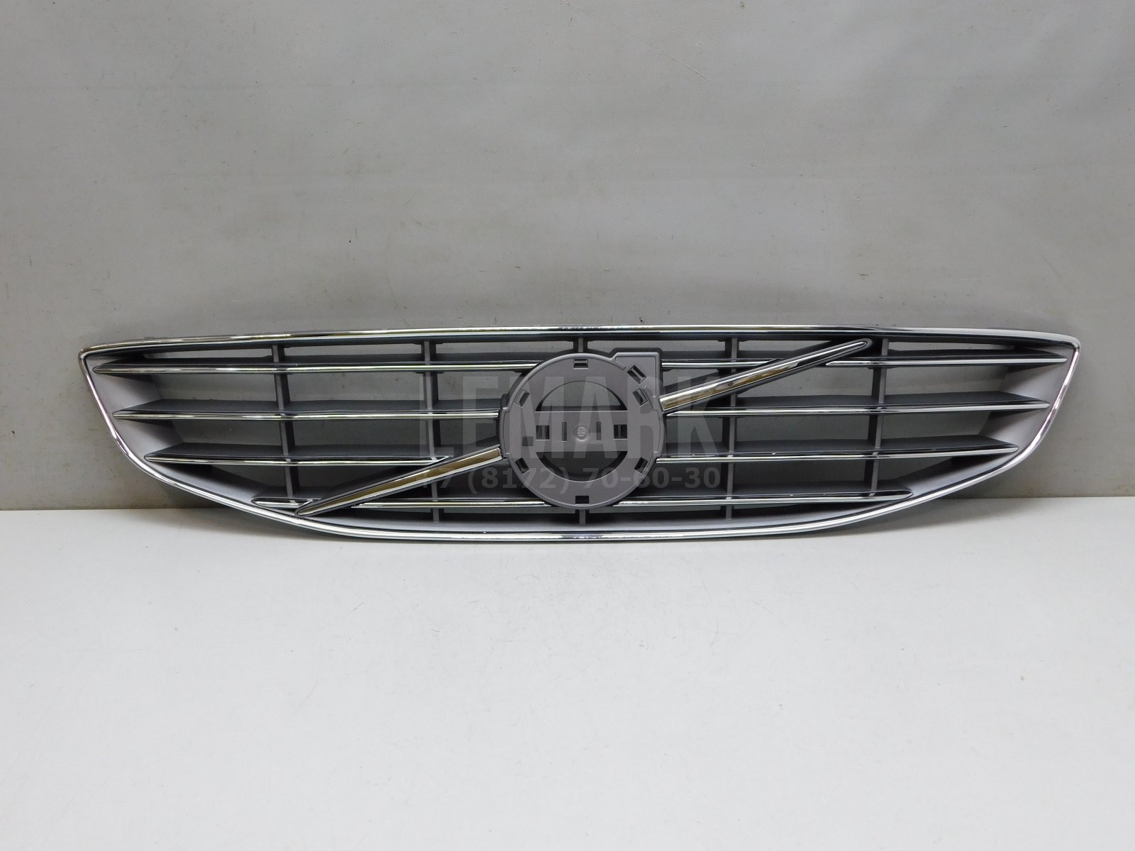 Решетка радиатора Volvo S60 2010-2018 31364101