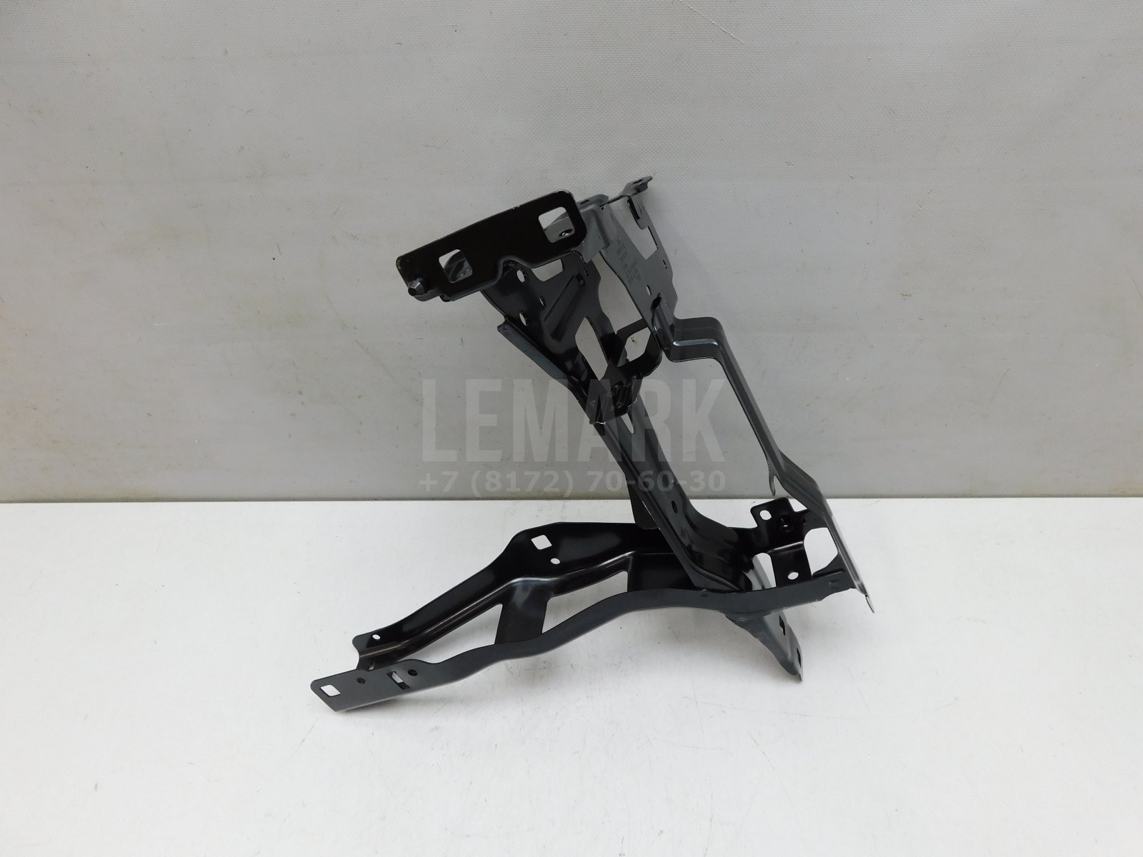 Кронштейн фары BMW X3 G01 2017> 51647400113
