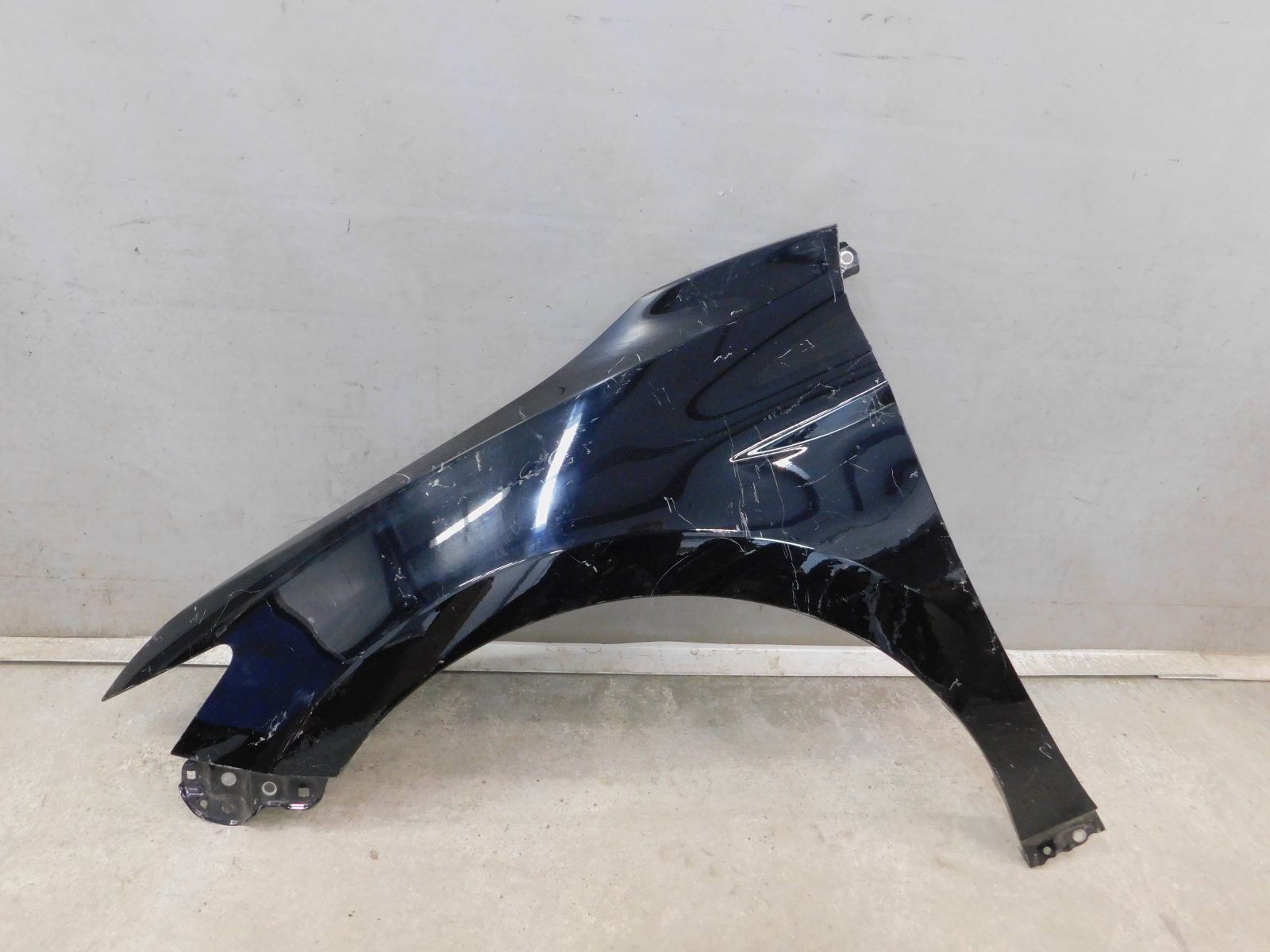 Крыло переднее левое Toyota Camry V70 2017>