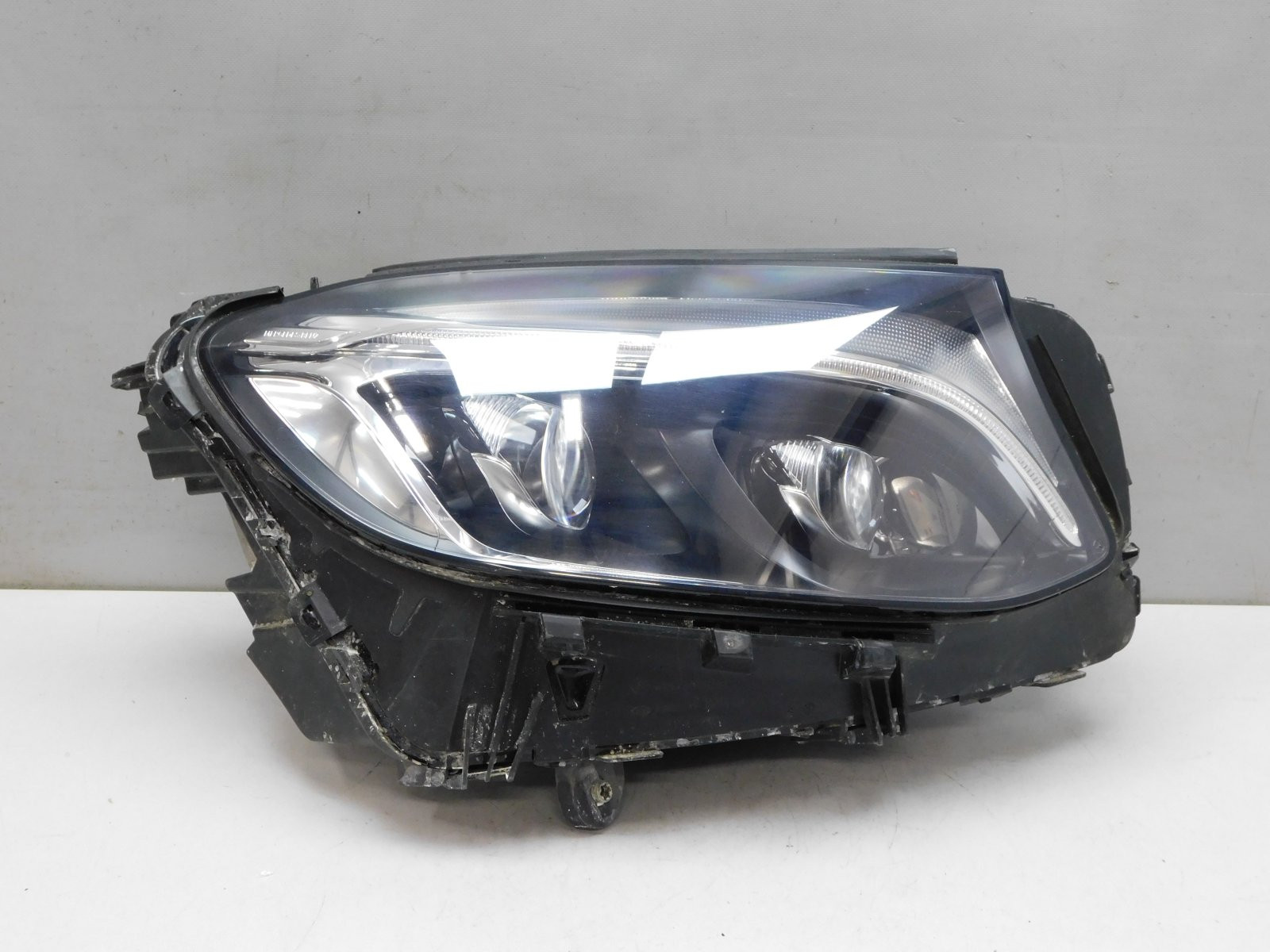 Фара правая Mercedes-Benz GLC-Class X253 2015>