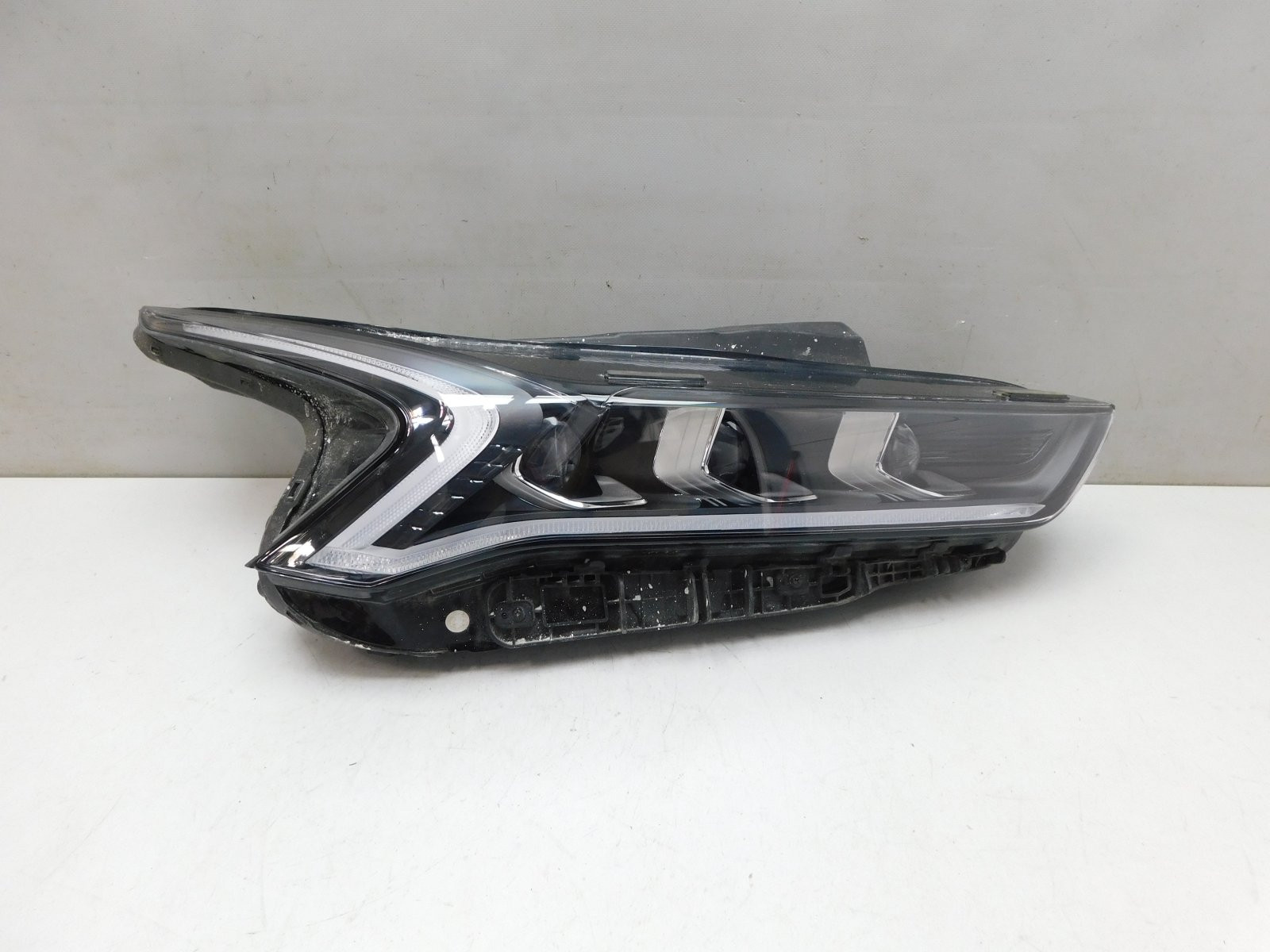 Фара правая Kia K5 2020>