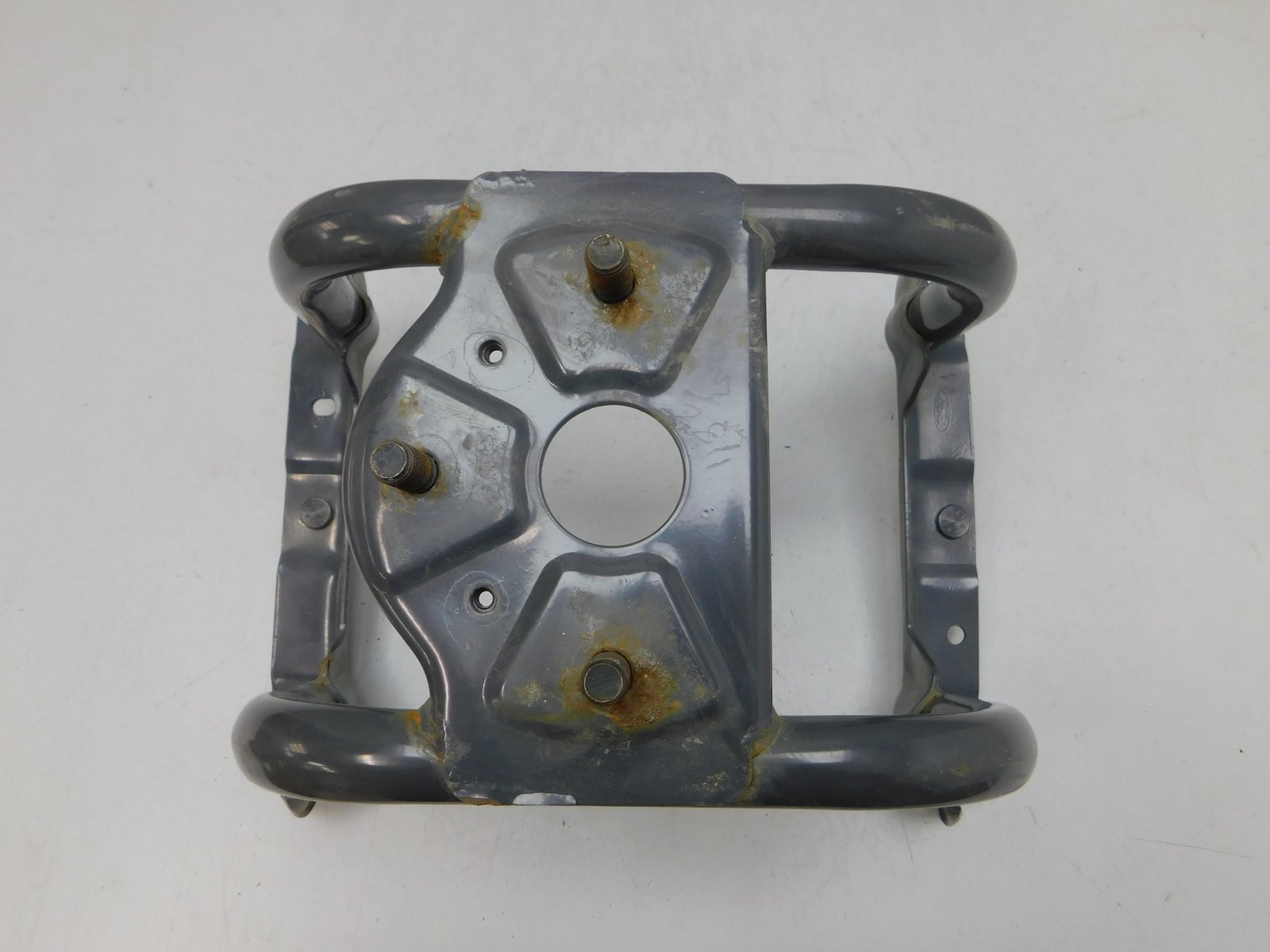 Кронштейн крепления запасного ко Ford EcoSport 2014>