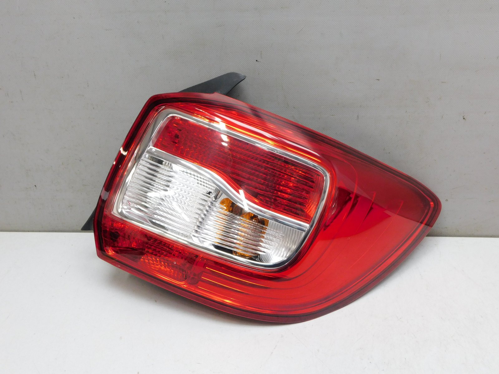 Фонарь задний правый Renault Logan II 2014>