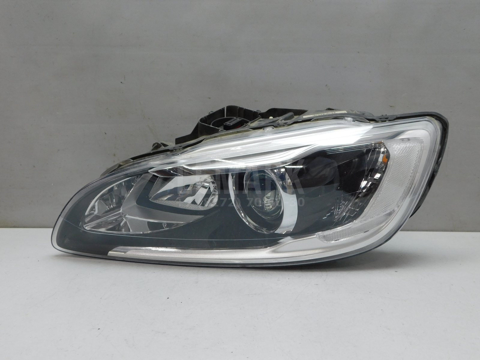 Фара левая Volvo S60 2010-2018 31420261