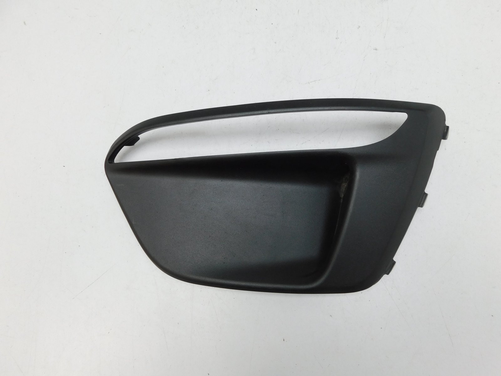 Решетка в бампер левая Kia Rio 2017>