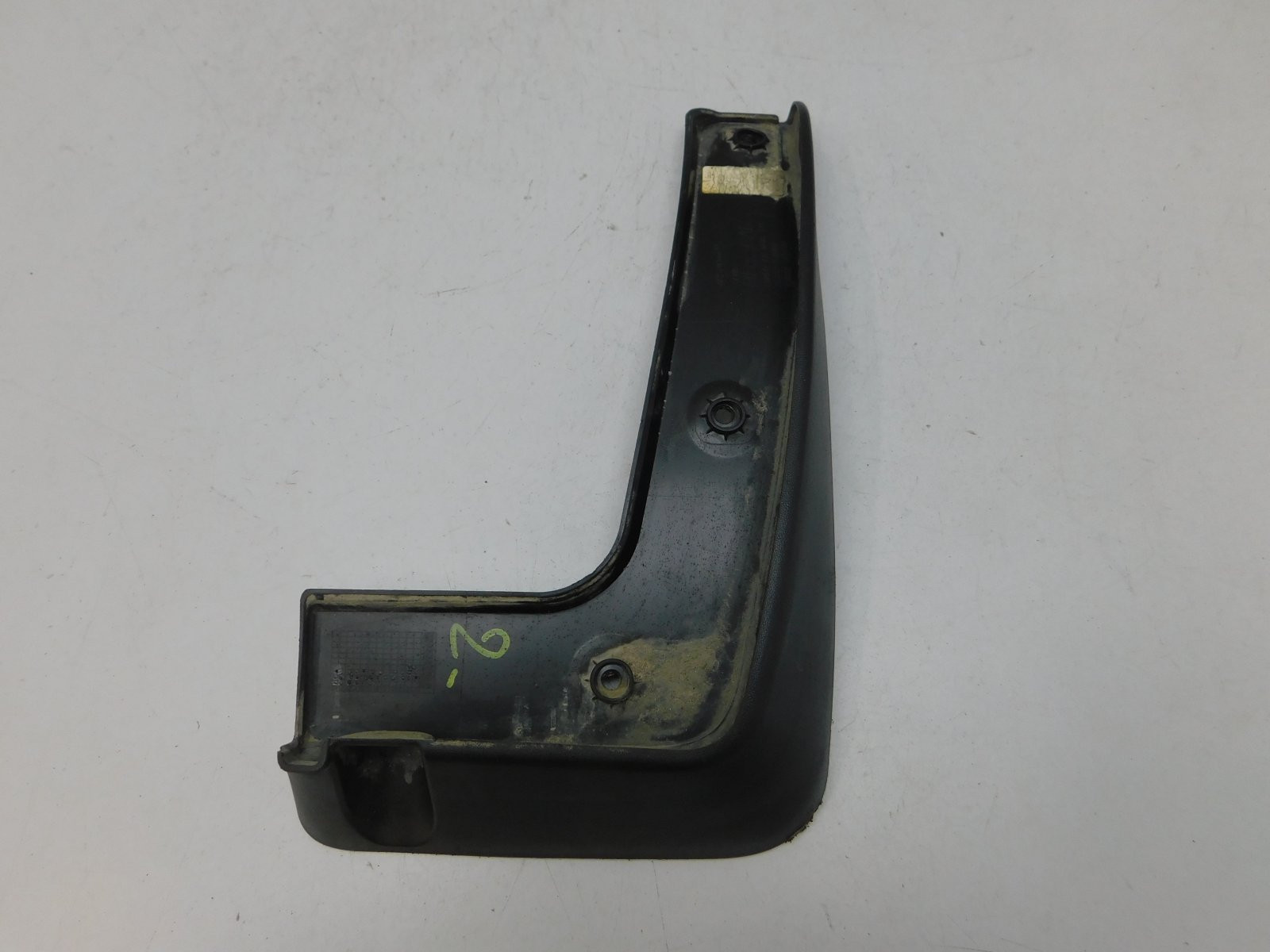 Брызговик передний правый Kia Sportage 2015>