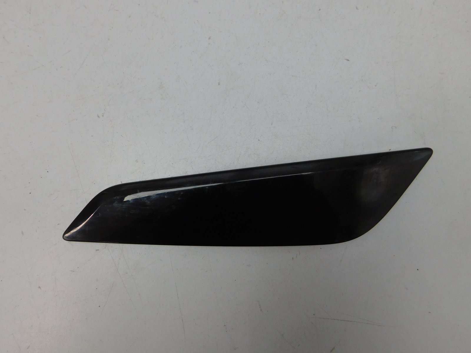 Накладка крыла переднего левого BMW 5-серия G30 2016>