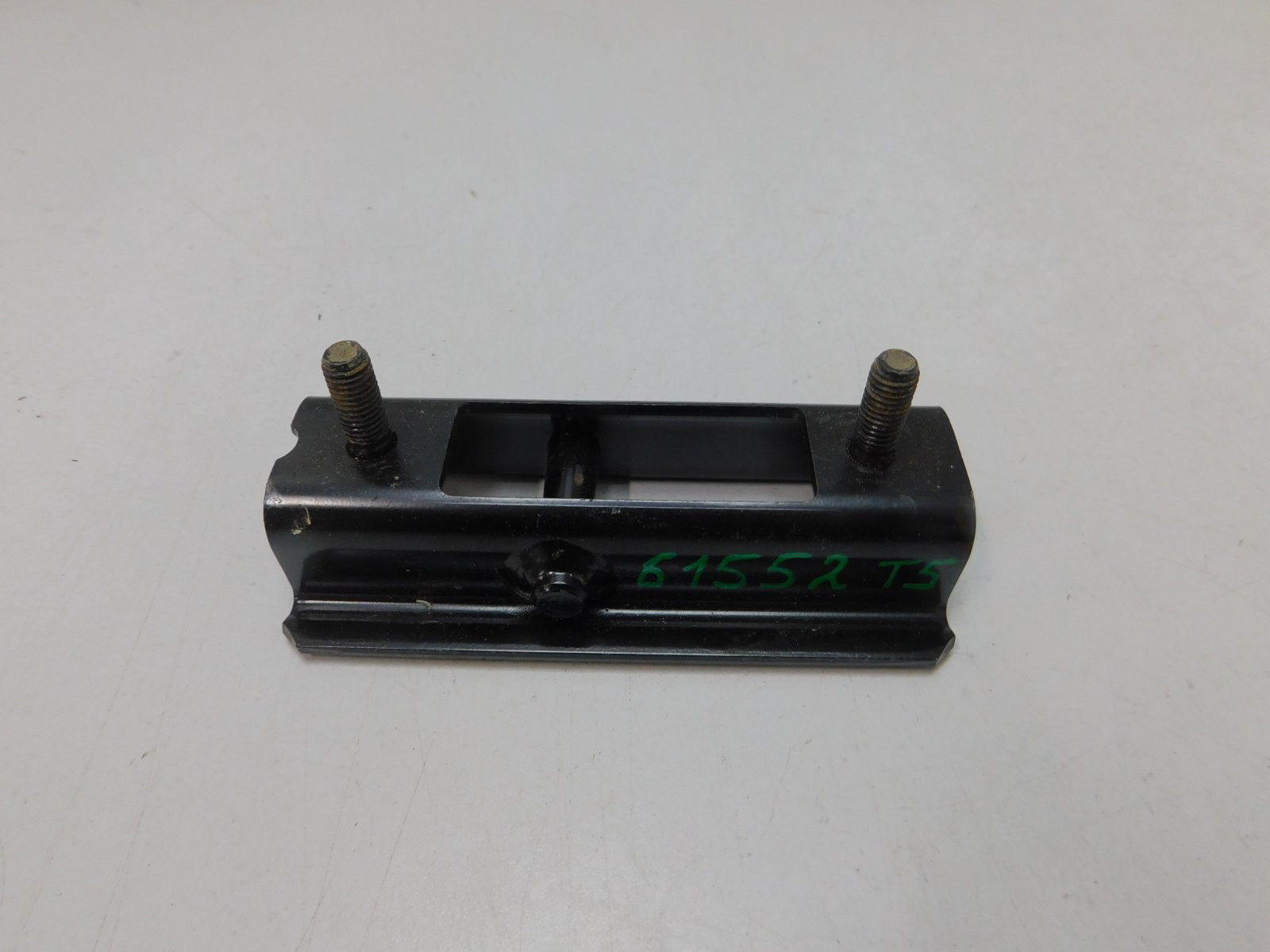 Крепление Volkswagen Transporter T5 2003-2015