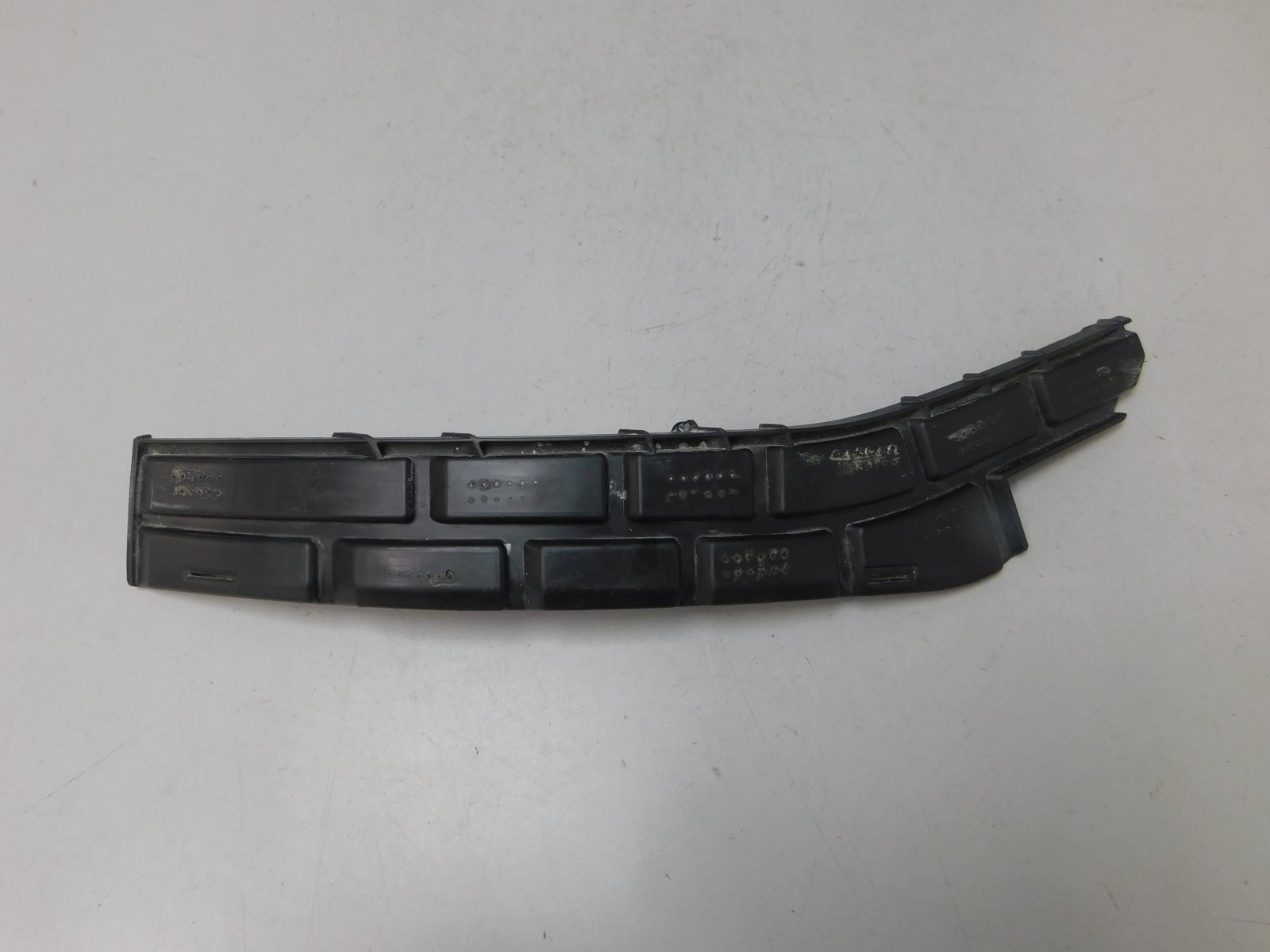 Кронштейн переднего бампера Haval F7 2019>