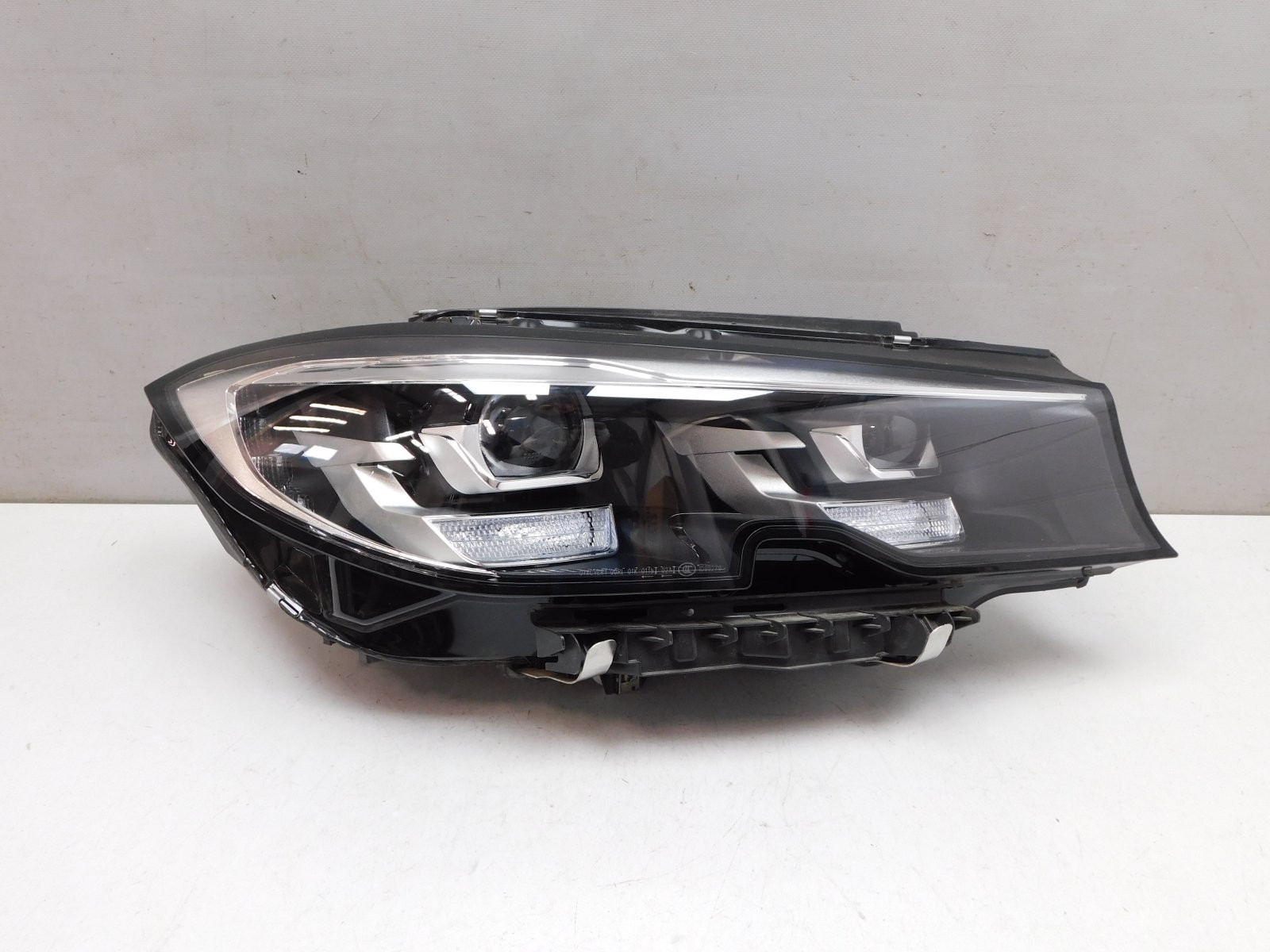 Фара правая BMW 3-серия G20 2018>