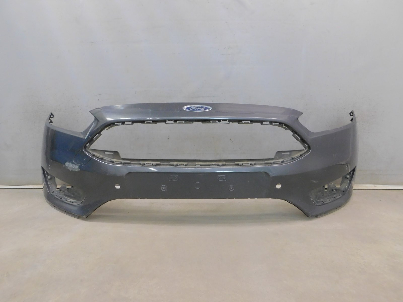 Бампер передний Ford Focus III 2011>