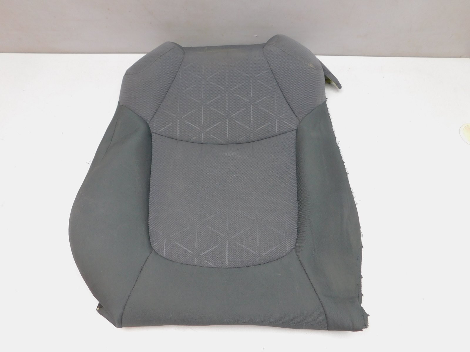 Обшивка сиденья Toyota RAV 4 2019>