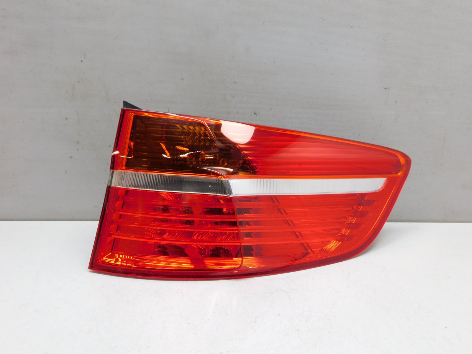 Фонарь задний наружный правый BMW X6 E71 2008>