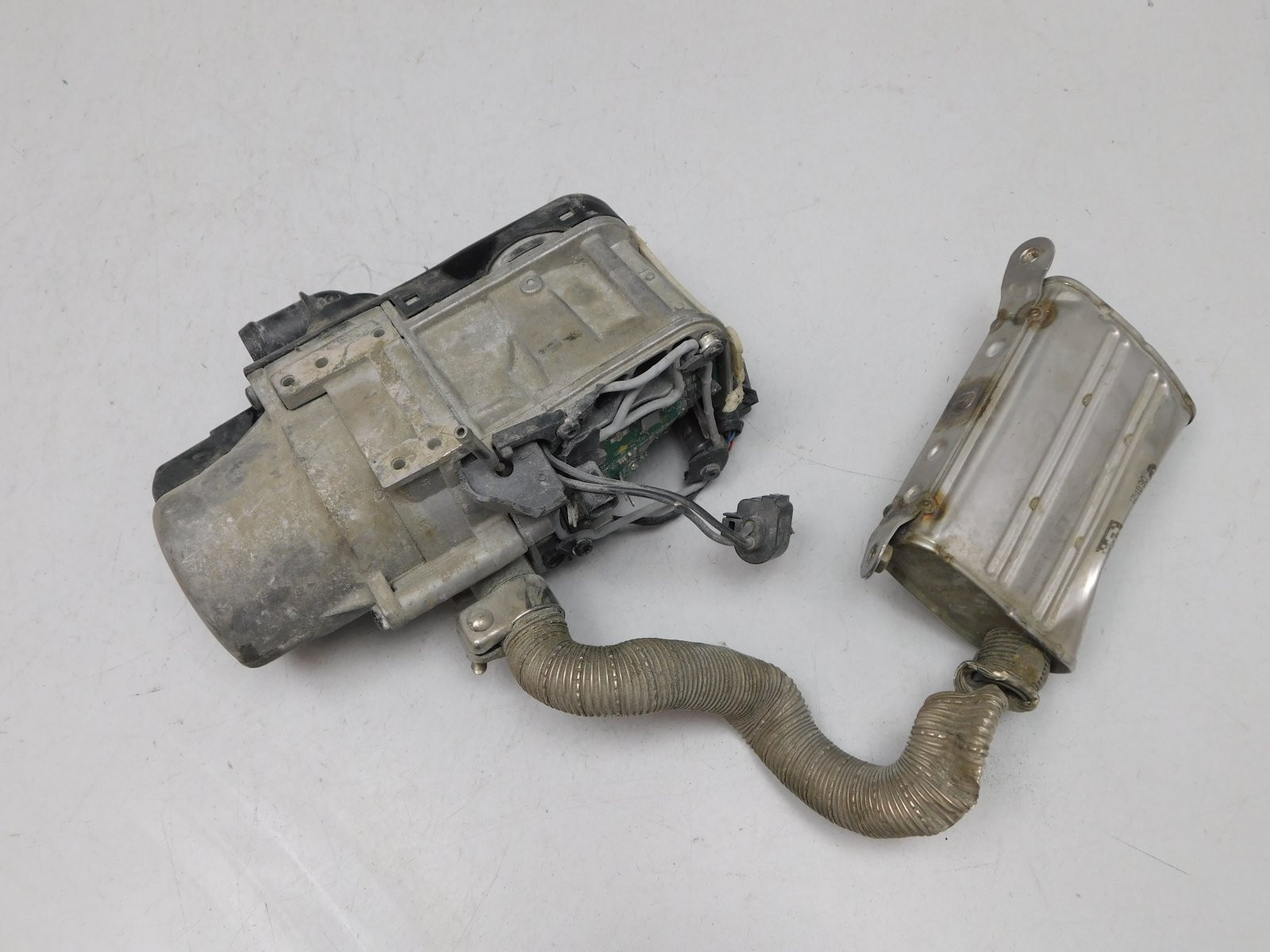 Предпусковой подогреватель BMW X5 G05 2018>