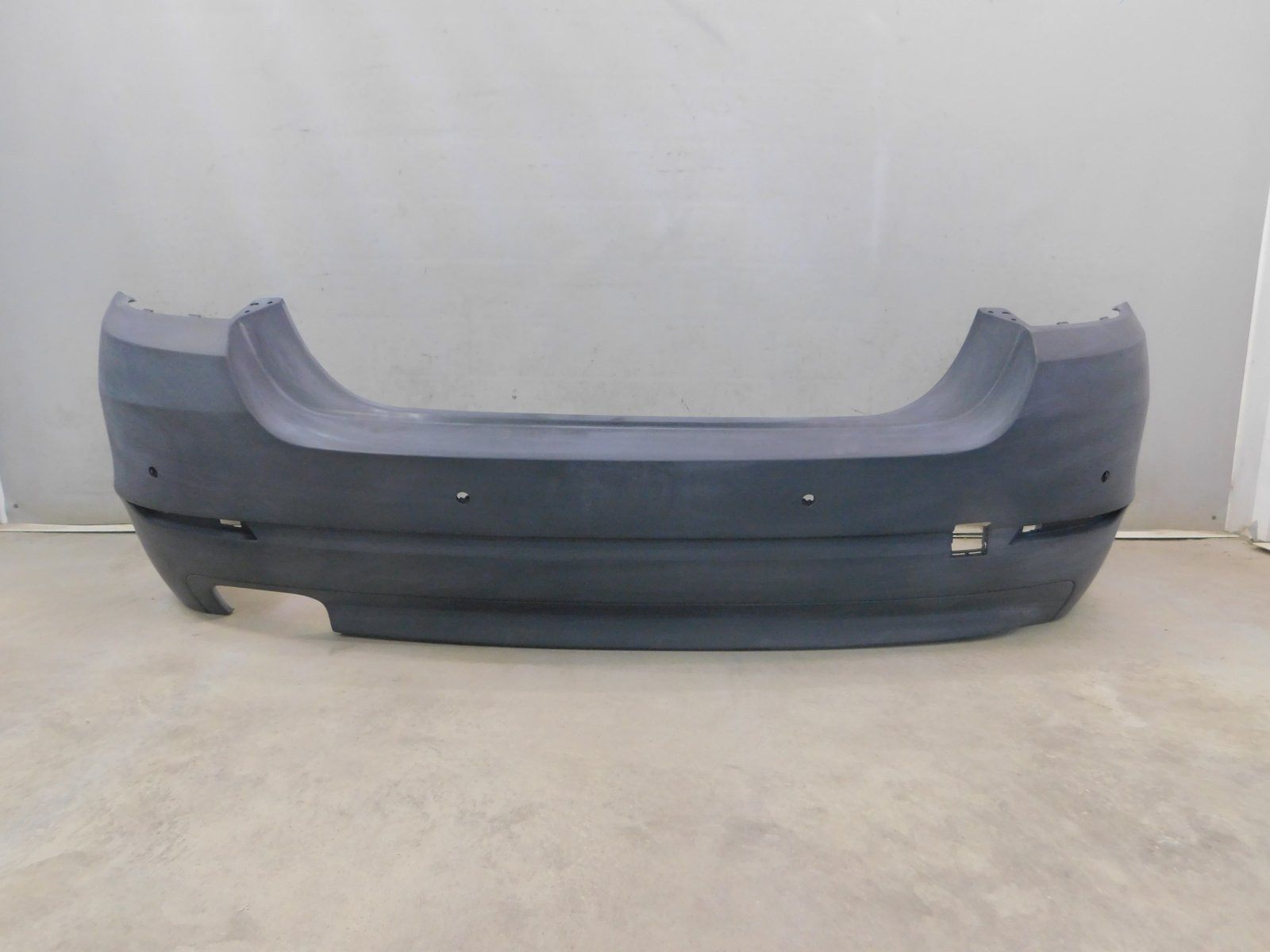 Бампер задний BMW 5-серия F10/F11 2009>