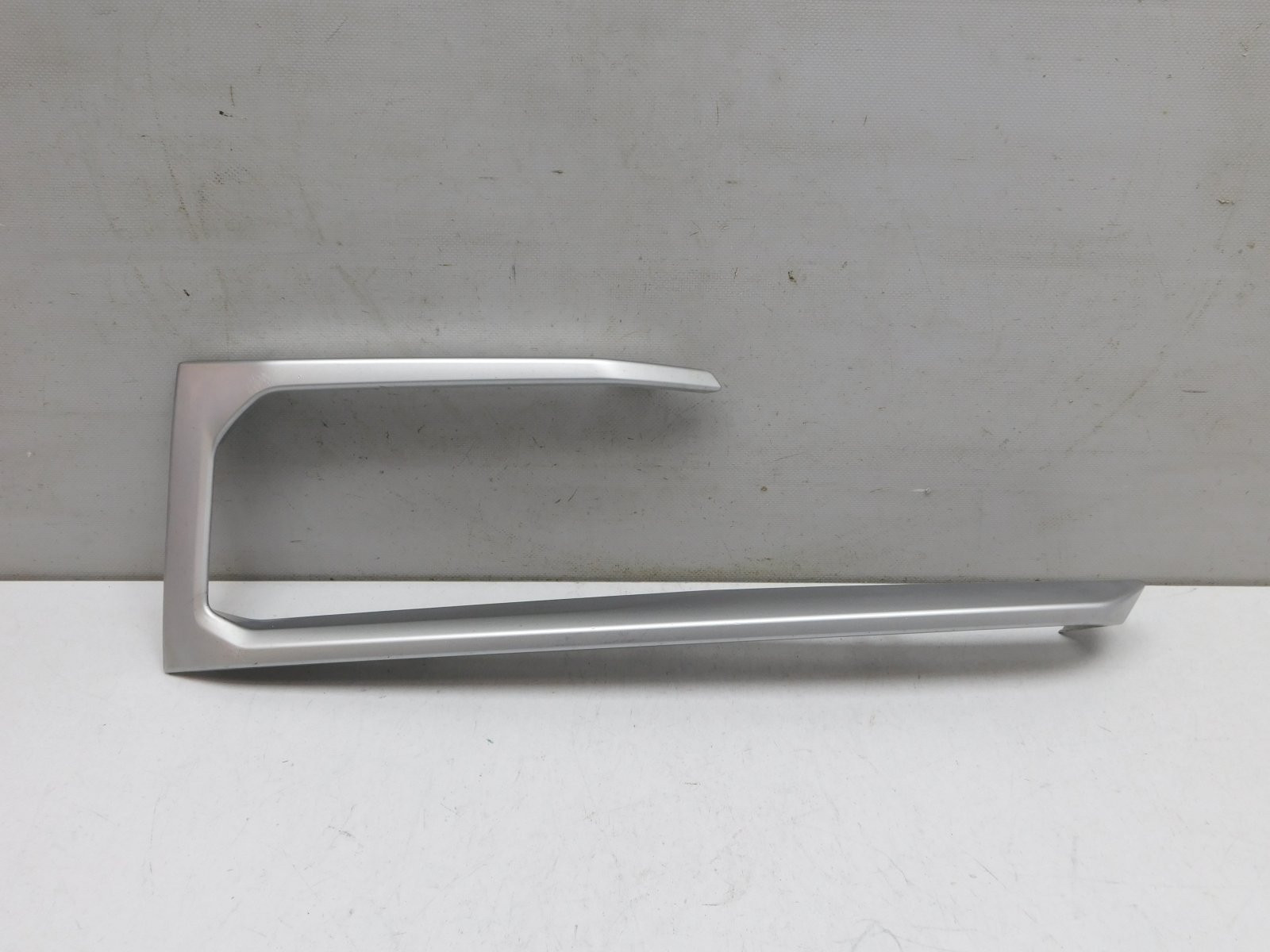 Накладка переднего бампера BMW X5 G05 2018>